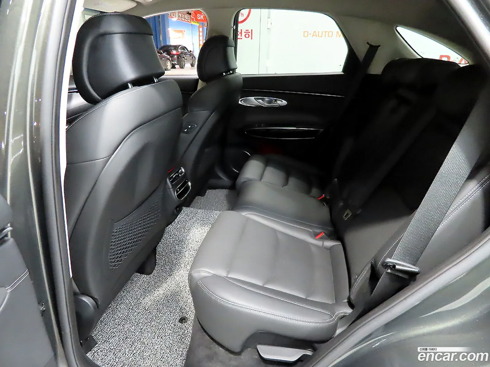 Genesis GV70 2023 — 3