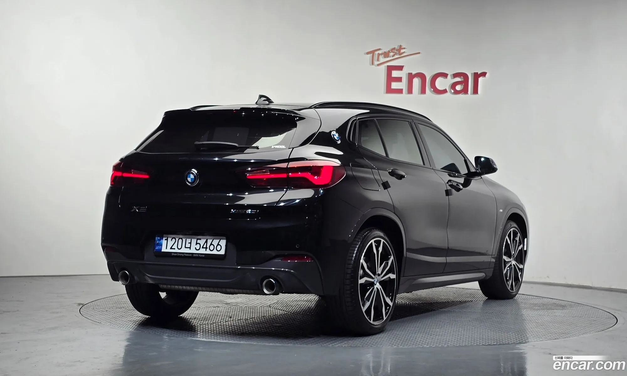BMW X2 2022 WBA11DF00P5V79193 — 12