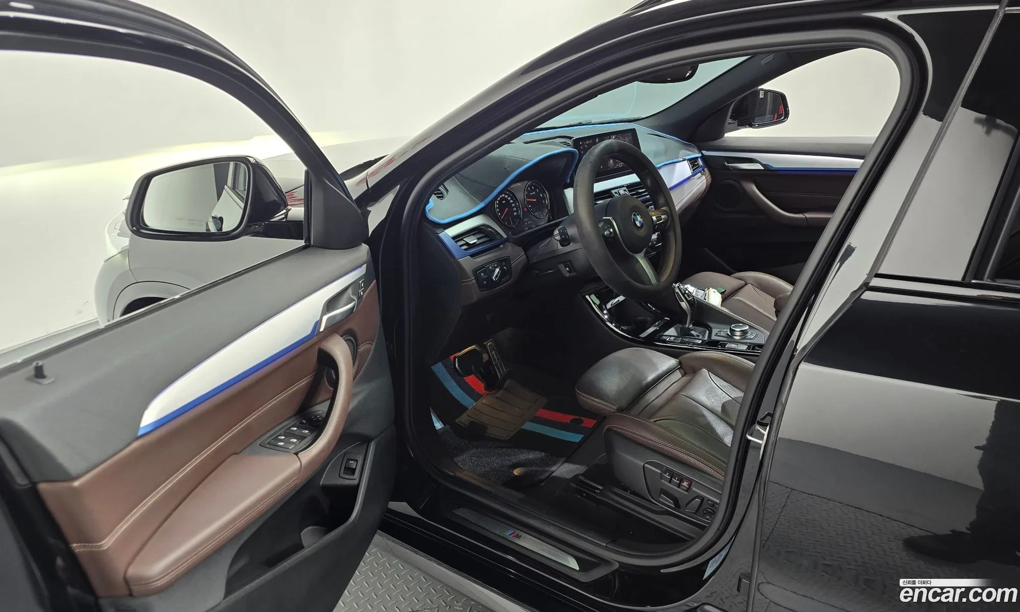 BMW X2 2022 WBA11DF00P5V79193 — 11