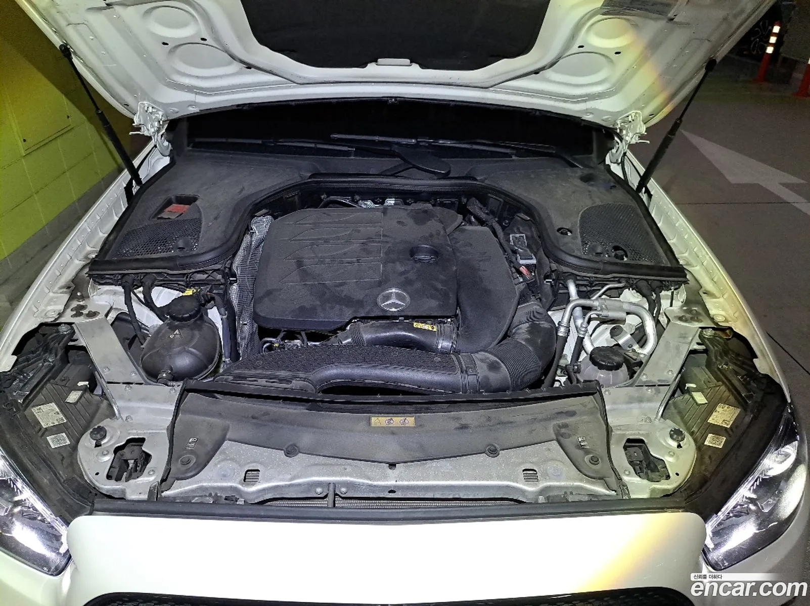 Mercedes-Benz E-Class W213 2020 — 19