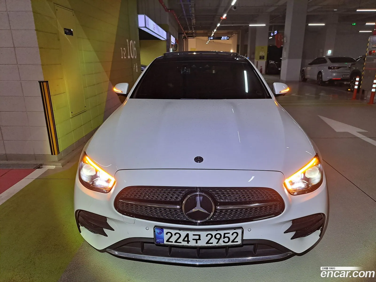 Mercedes-Benz E-Class W213 2020 — 17