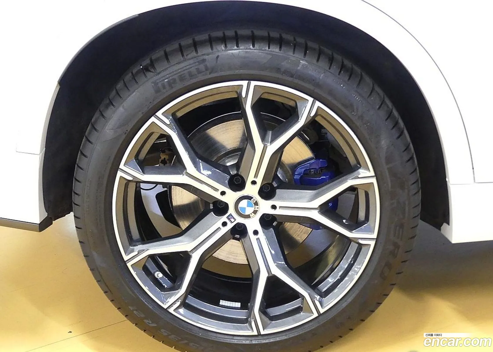 BMW X5 2025 — 5