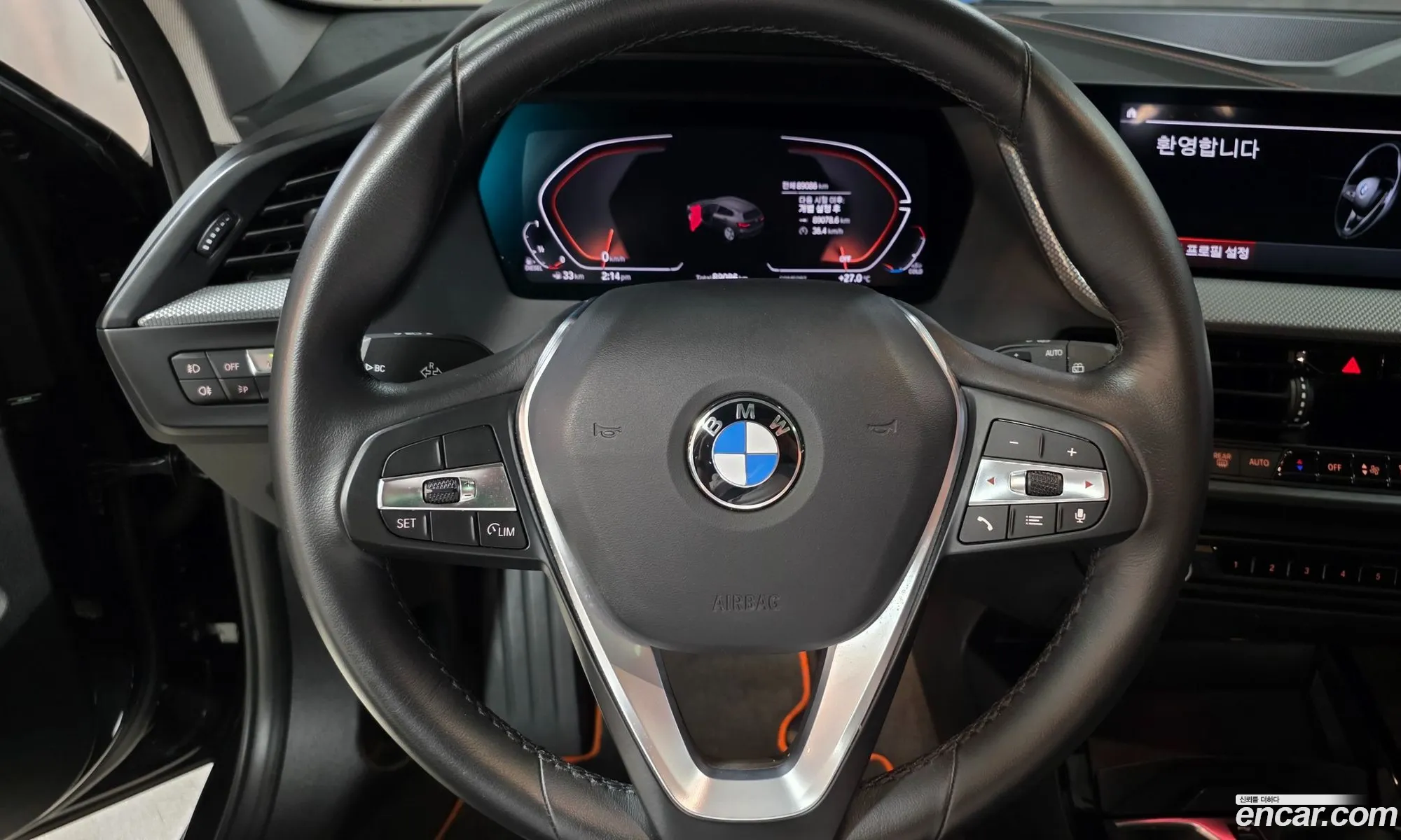 BMW 1 Series 2021 — 17