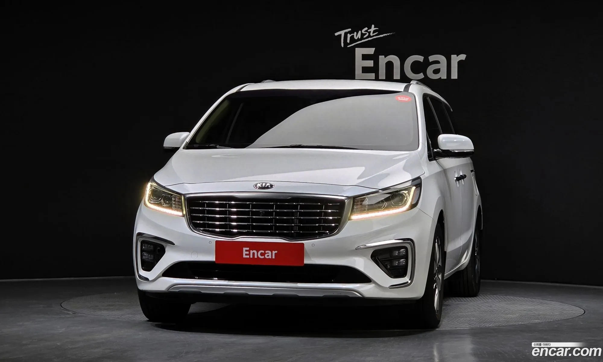 Kia Carnival 2018 — 3