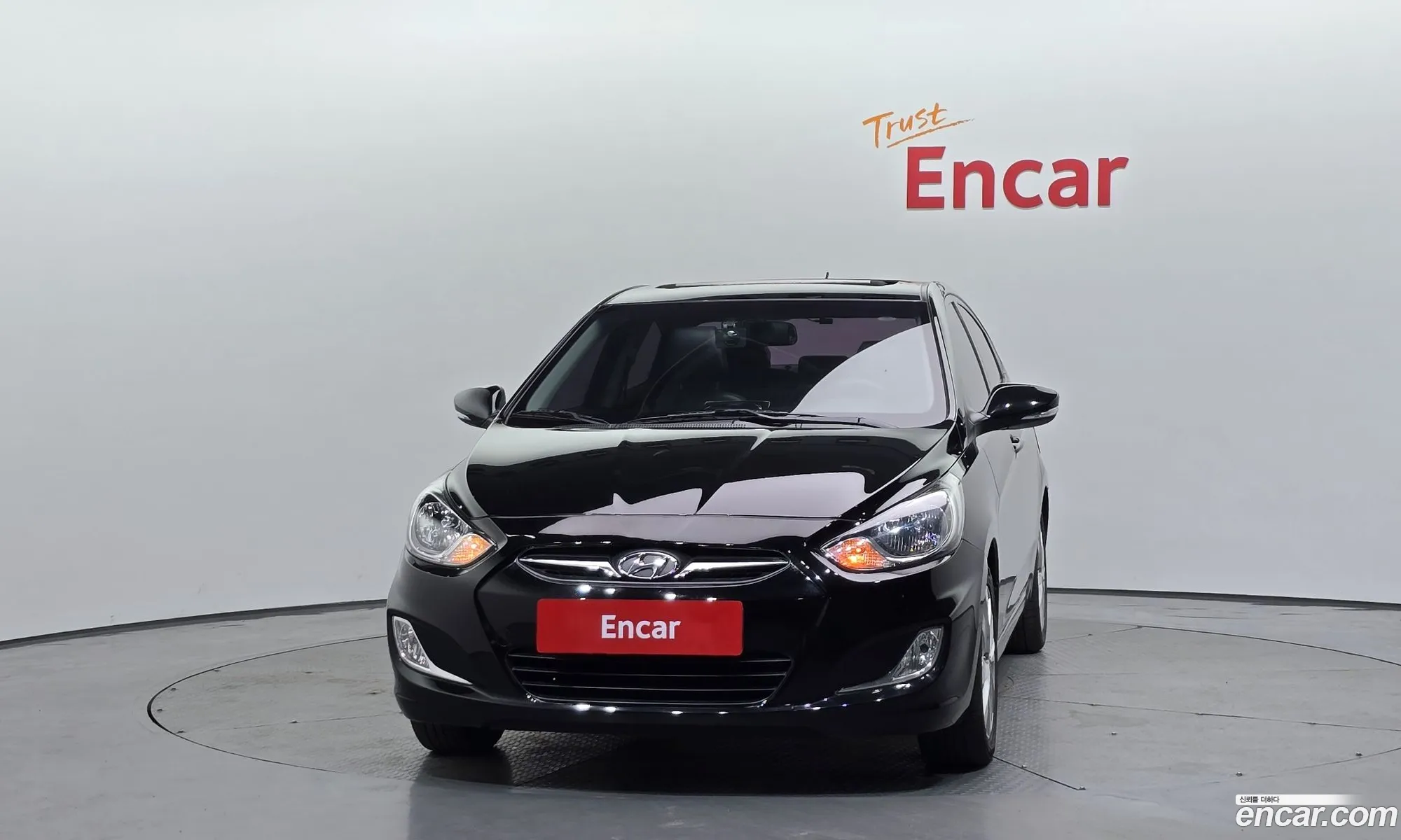 Hyundai Accent 2011 — 4