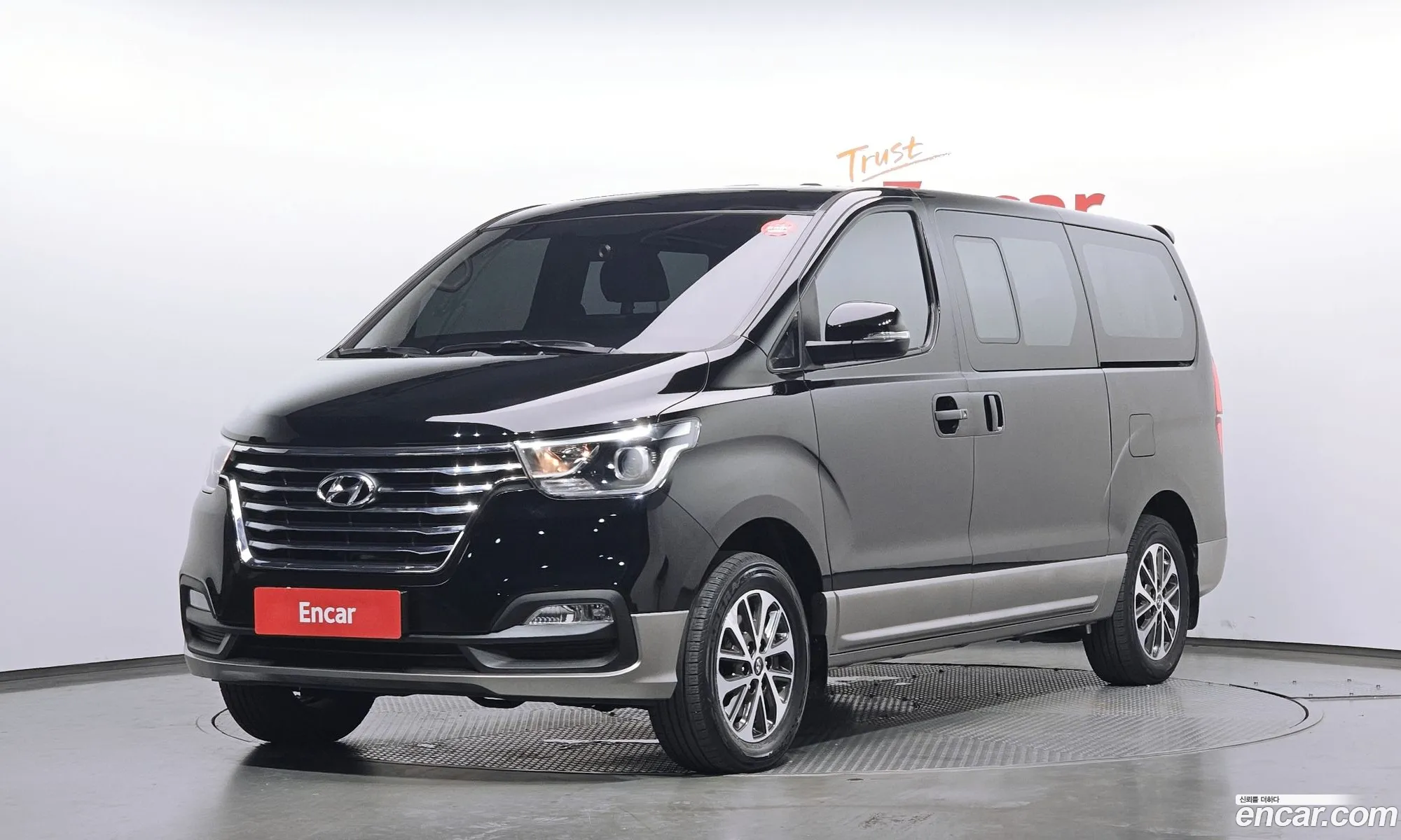 Hyundai Grand Starex 2019 — 3
