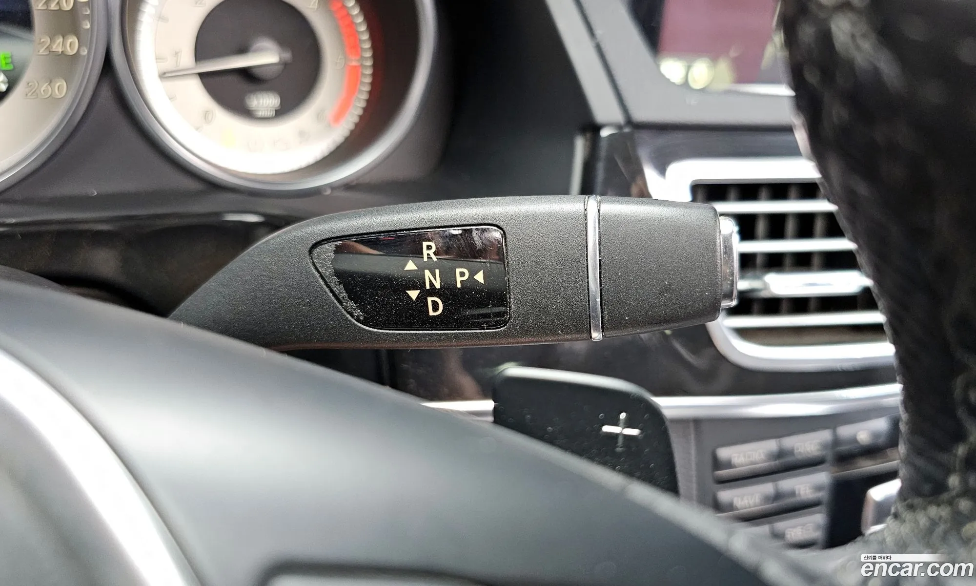 Mercedes-Benz E-Class W212 2013 WDDHF8CBXEA884839 — 18