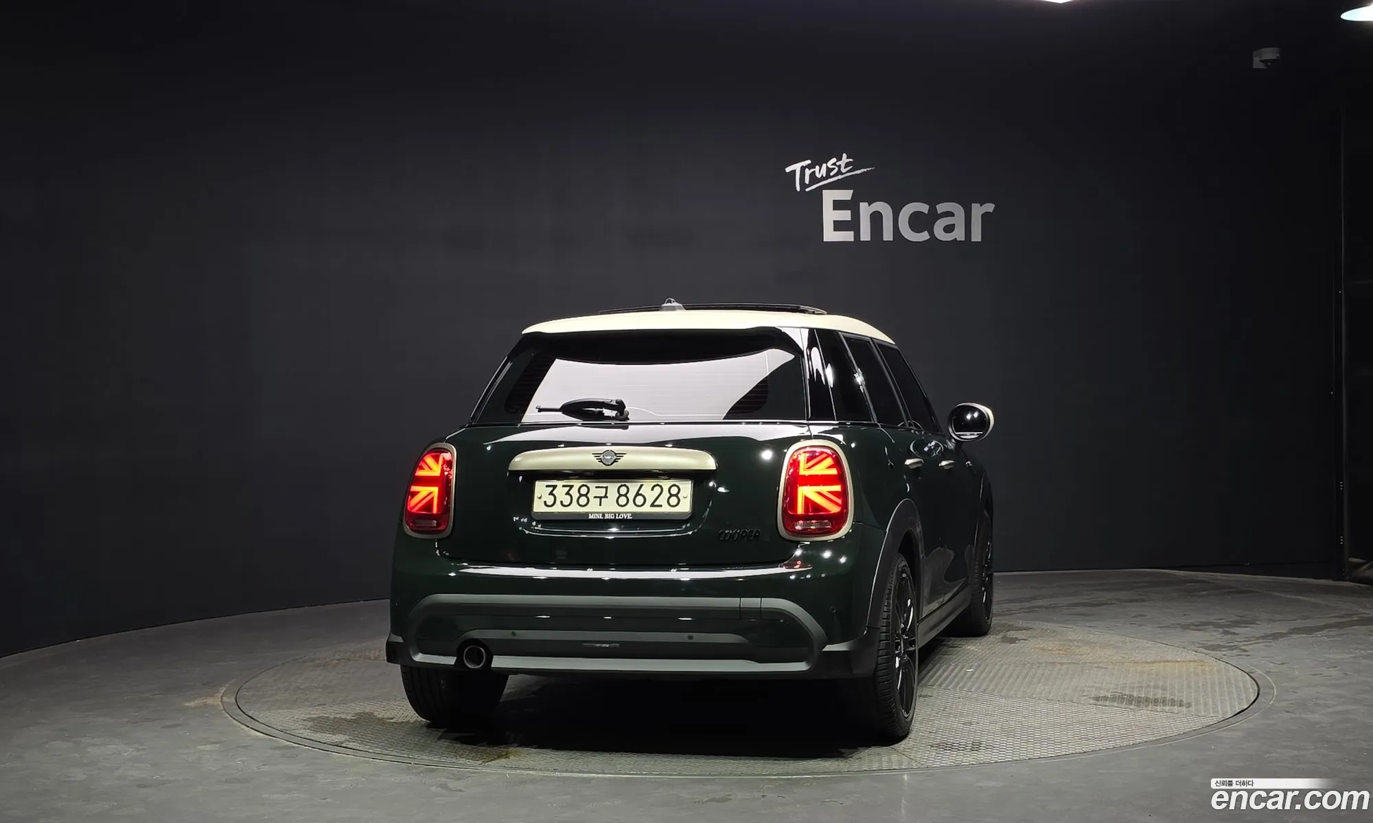 Mini Cooper S 2022 WMW41DK03P2S77532 — 19