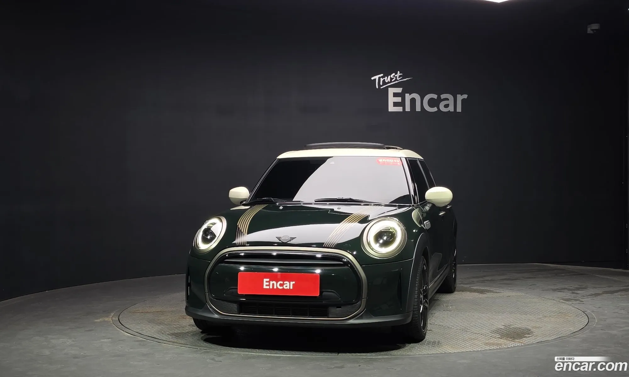 Mini Cooper S 2022 WMW41DK03P2S77532 — 17