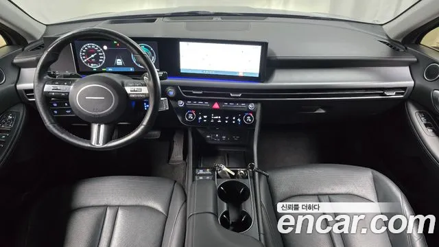 Hyundai Sonata the Edge Hybrid 2024 — 4