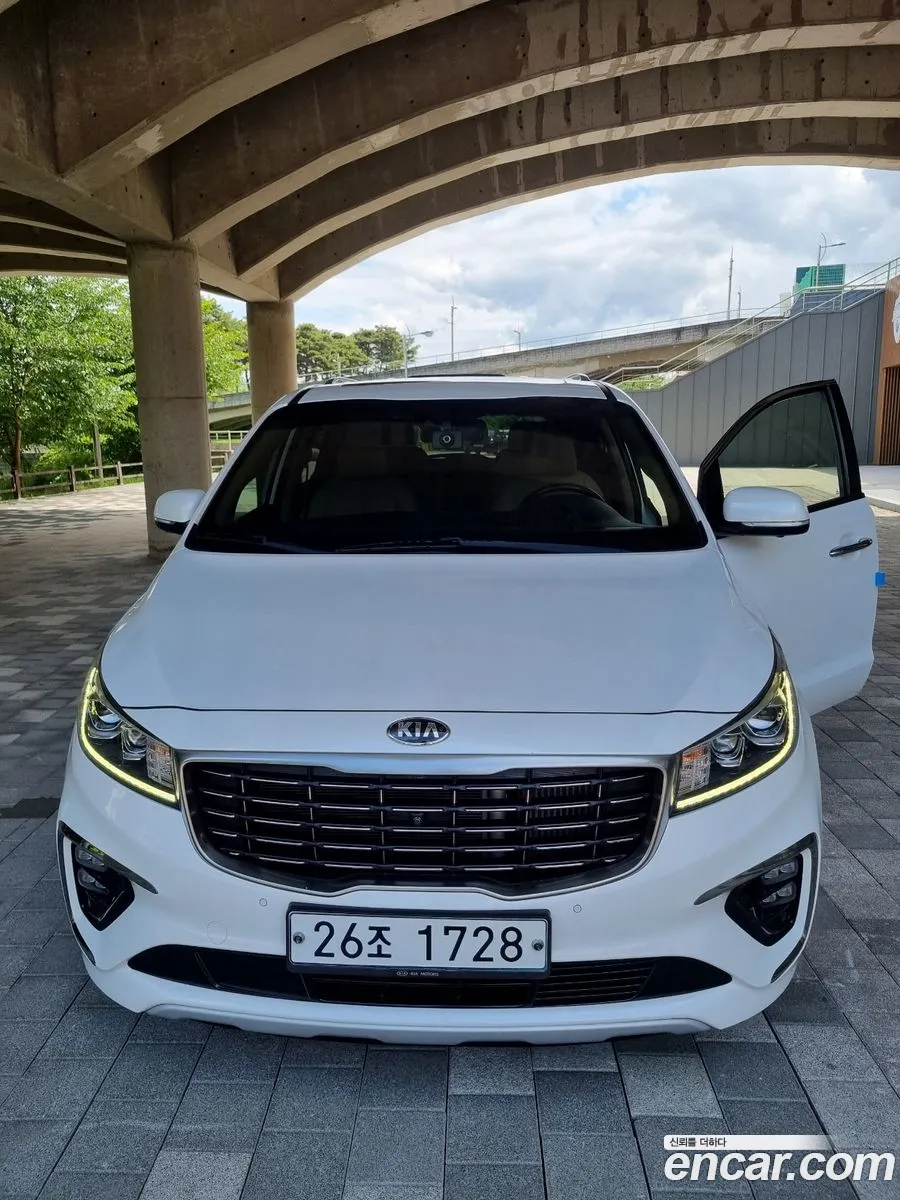Kia Carnival 2018 — 2