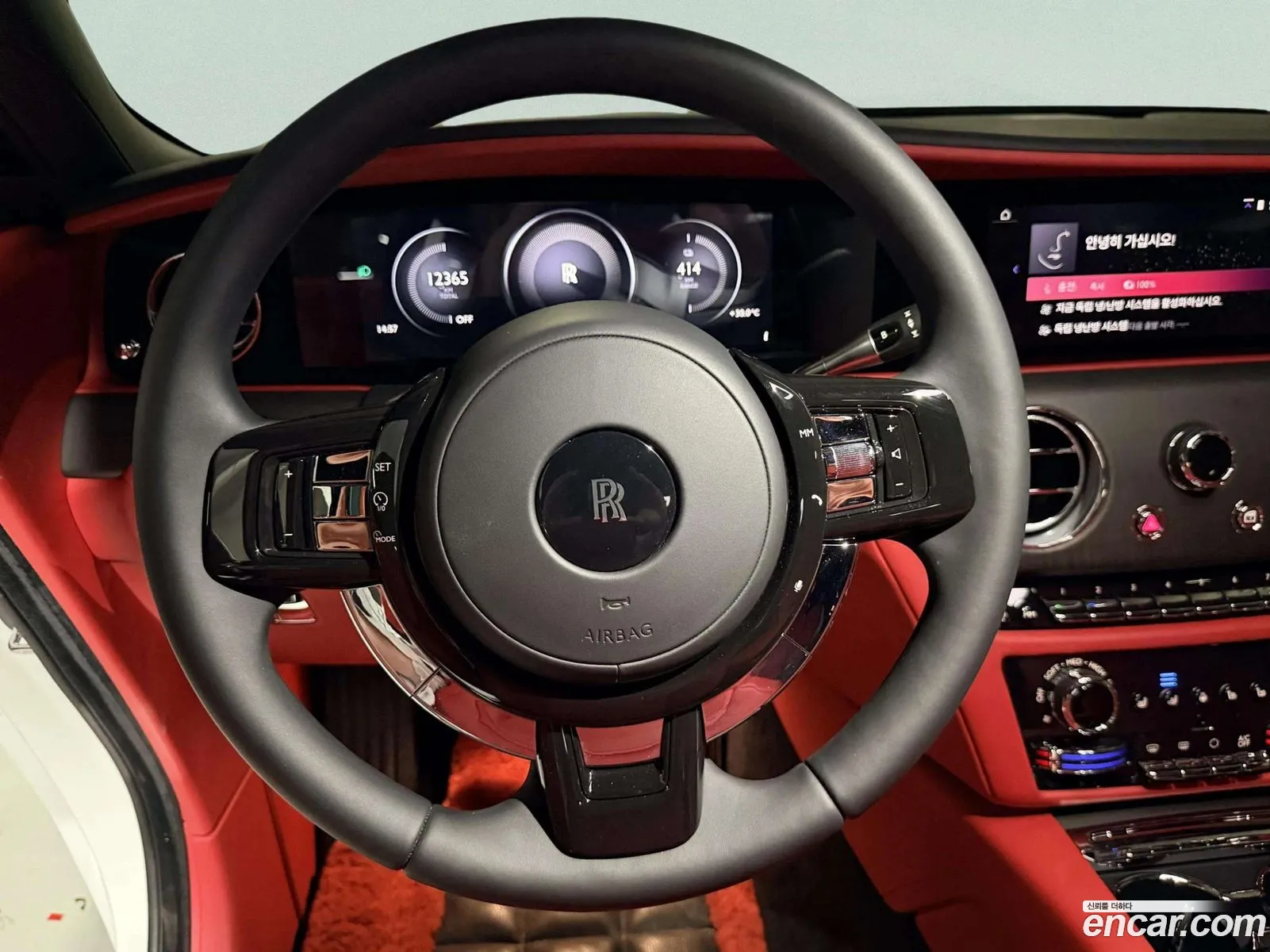 Rolls-Royce Spectre 2025 — 20