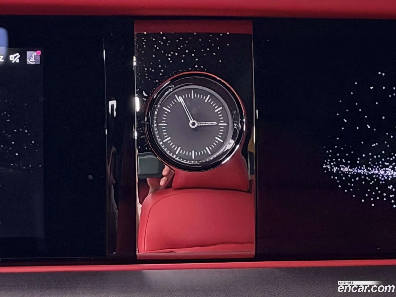Rolls-Royce Spectre 2025 — 11