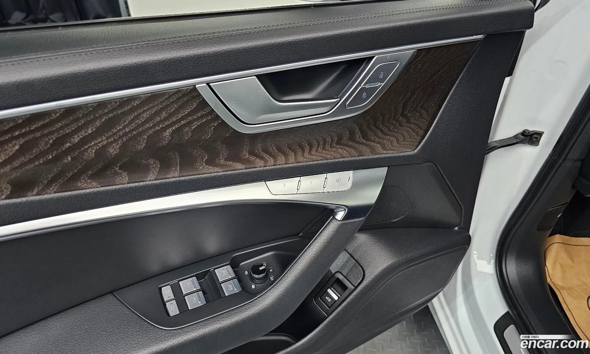 Audi A6 2022 — 28
