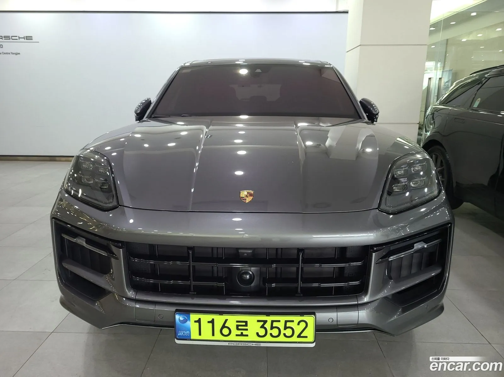 Porsche Cayenne 2025 — 16