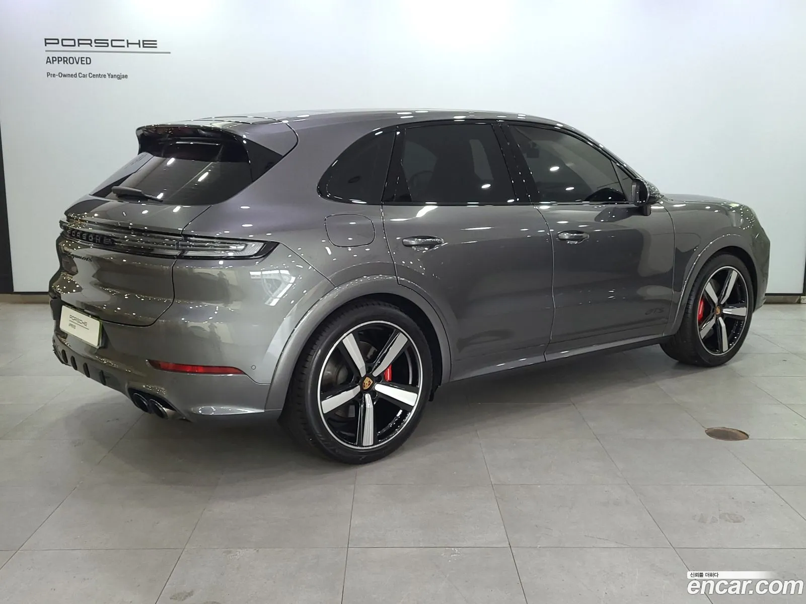 Porsche Cayenne 2025 — 10