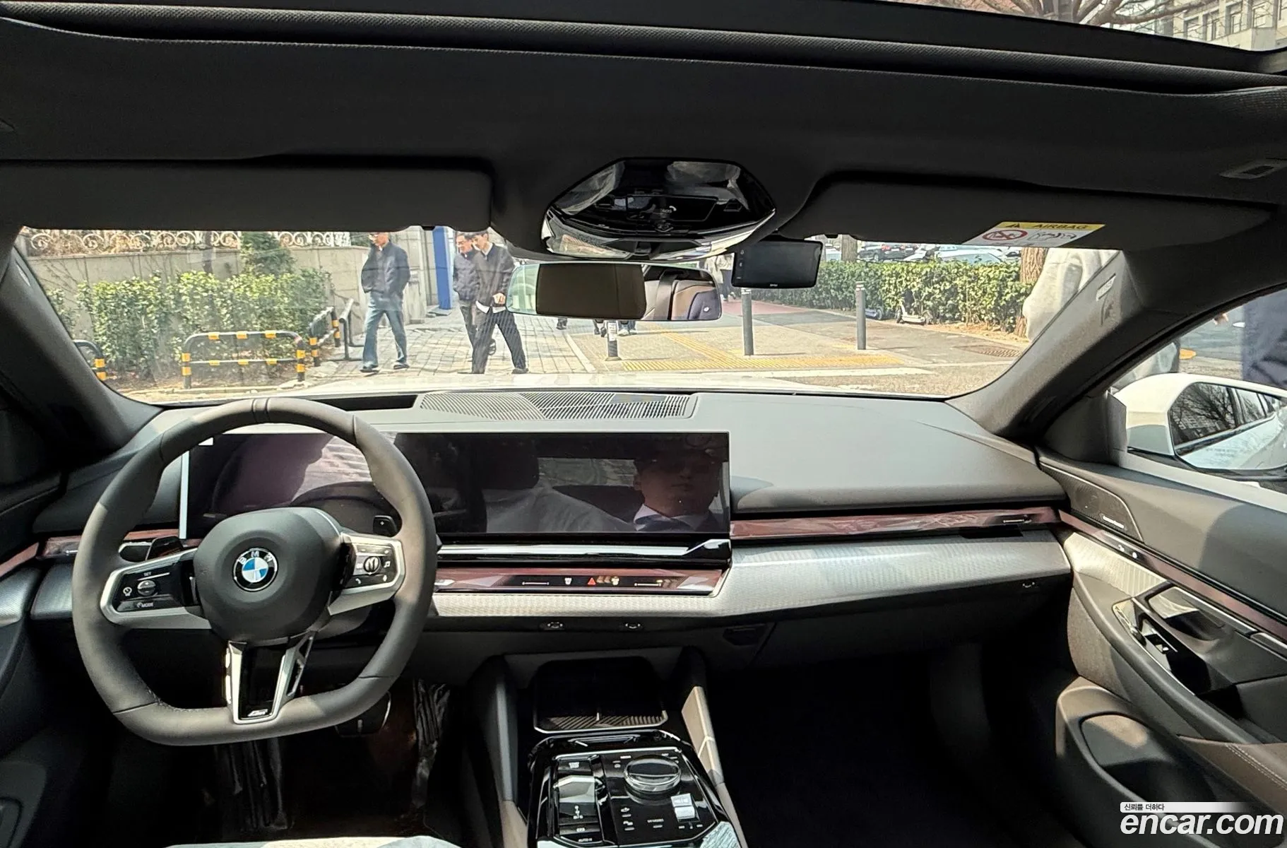 BMW 5 Series 2026 — 4