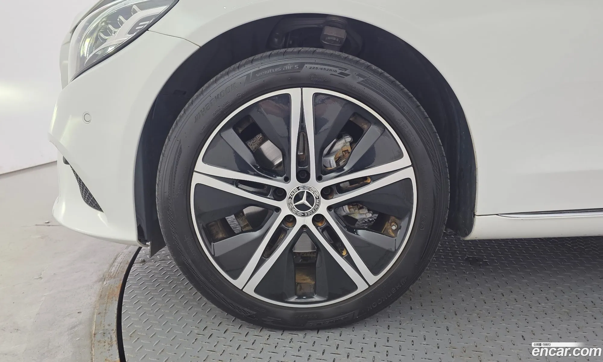 Mercedes-Benz C-Class W205 2020 — 5