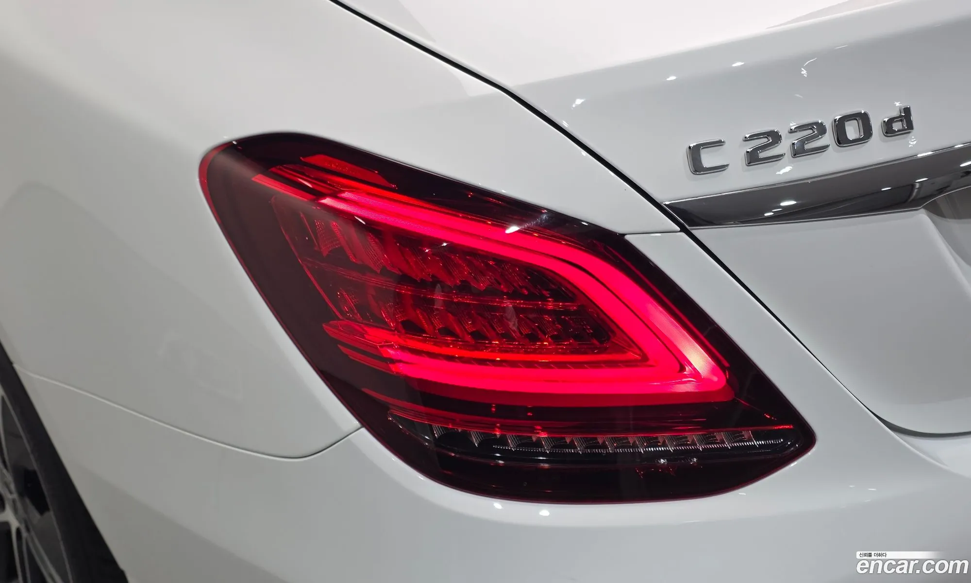 Mercedes-Benz C-Class W205 2020 — 27