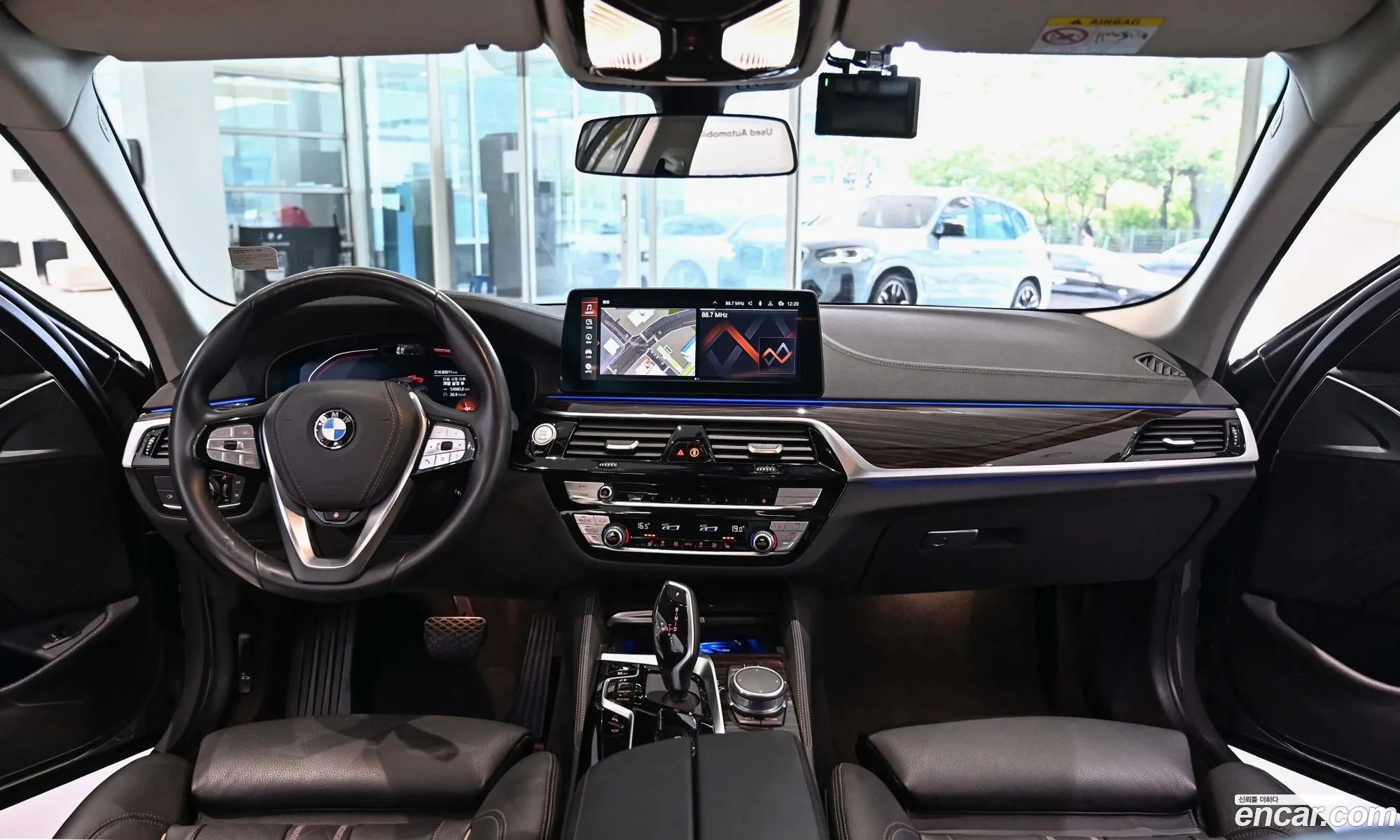 BMW 5 Series 2021 — 5