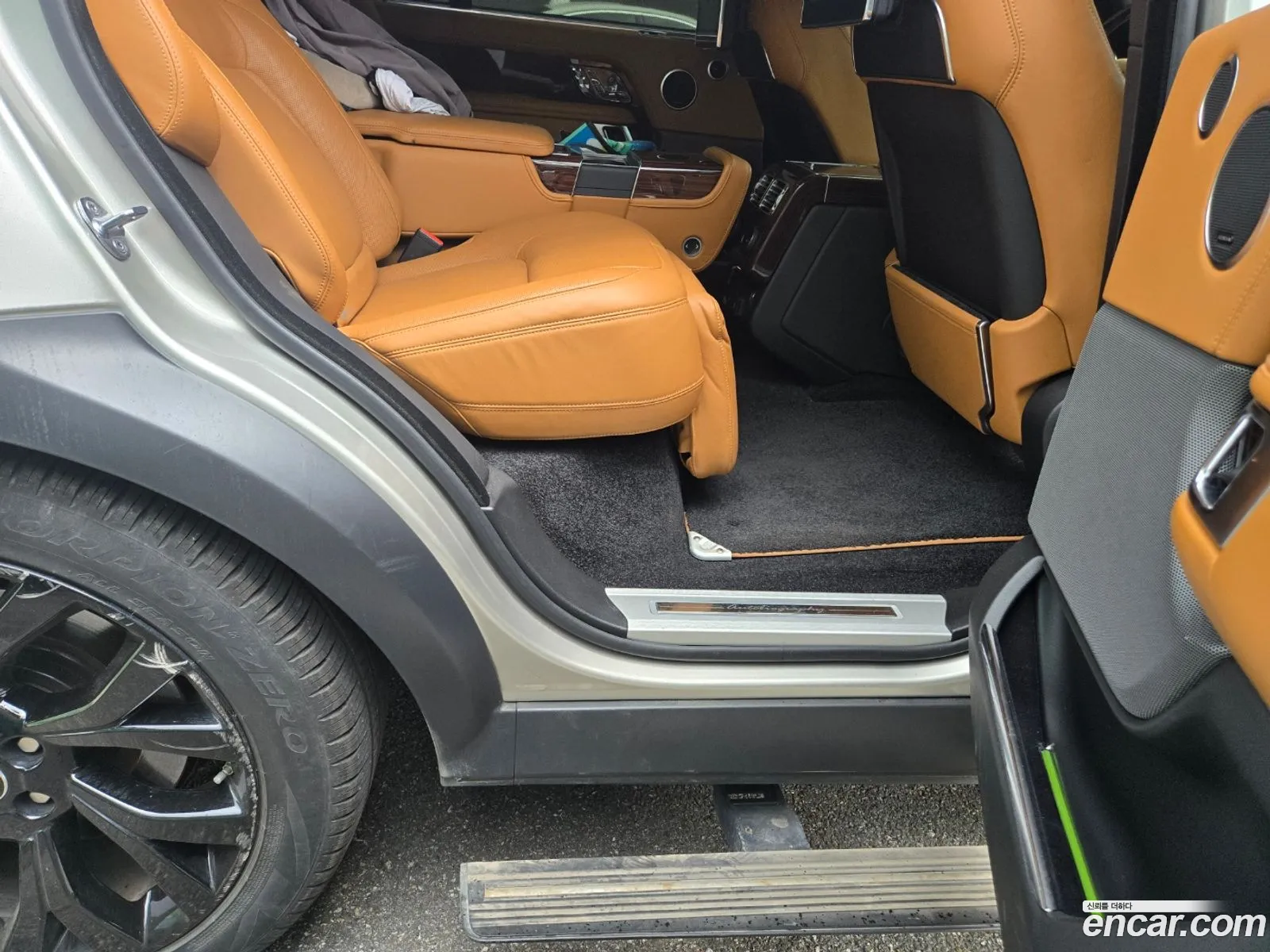 Land Rover Range Rover 2019 — 3