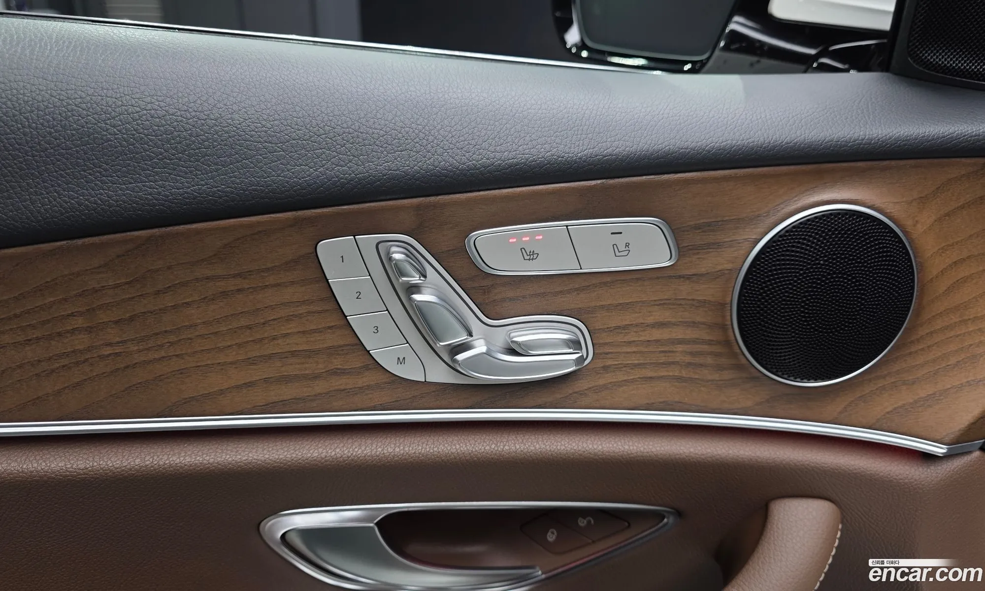 Mercedes-Benz E-Class W213 2017 — 23