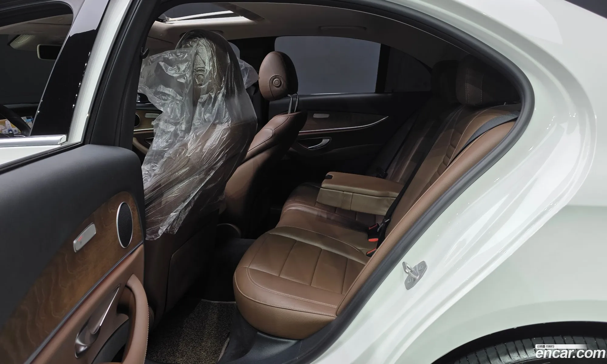 Mercedes-Benz E-Class W213 2017 — 17