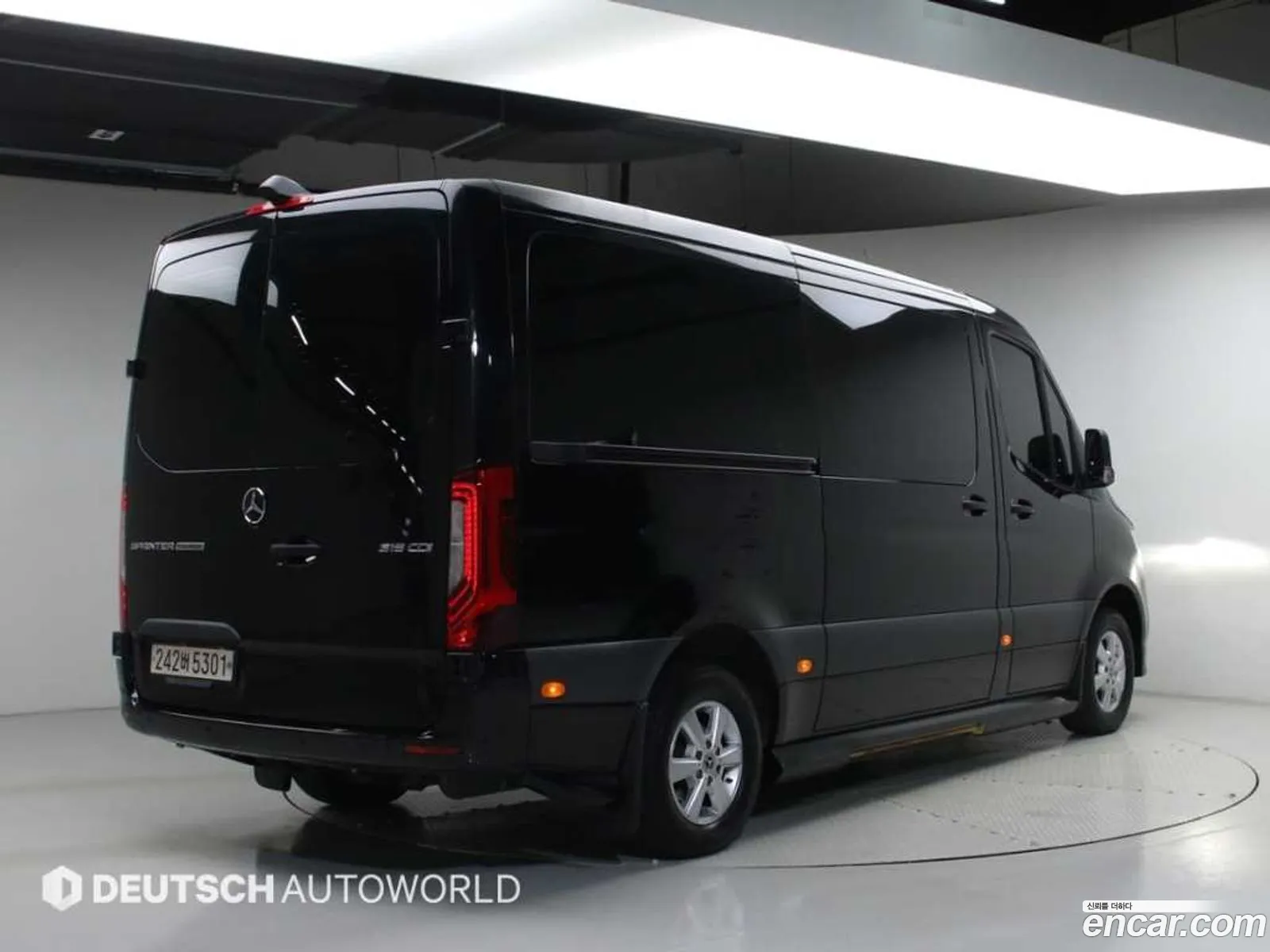 Mercedes-Benz Sprinter 2020 — 16
