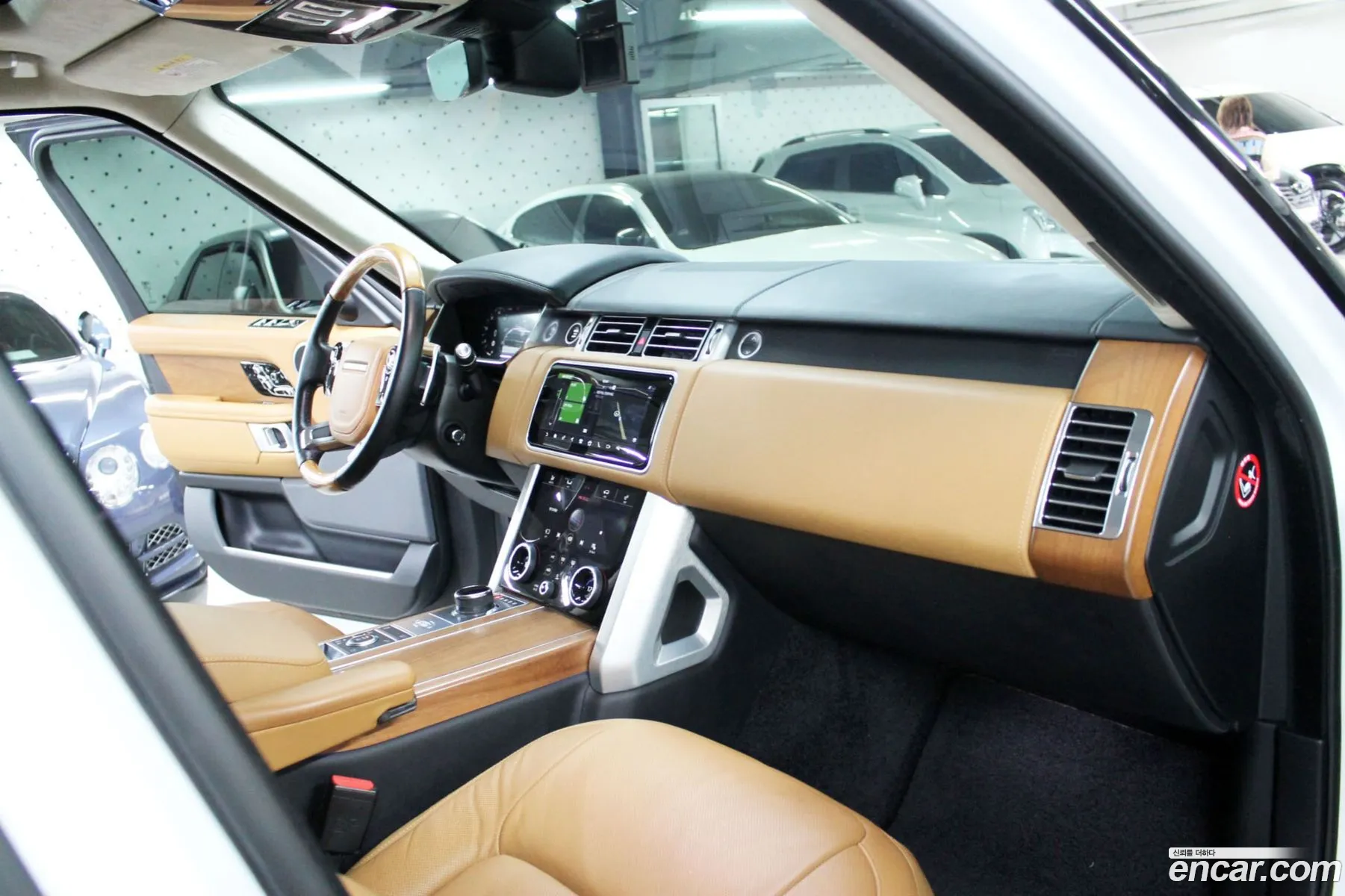 Land Rover Range Rover 2020 — 3
