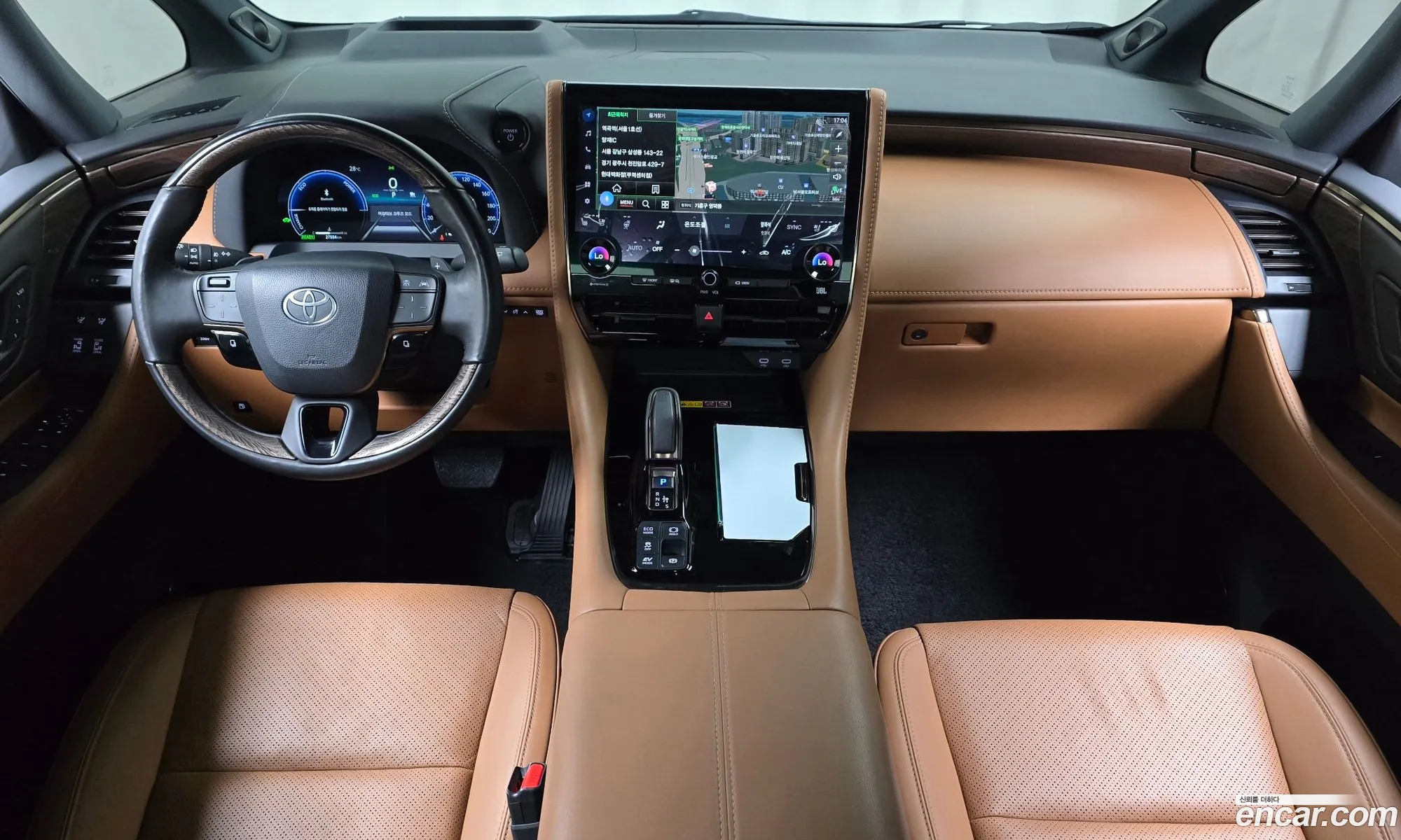 Toyota Alphard 2025 — 20