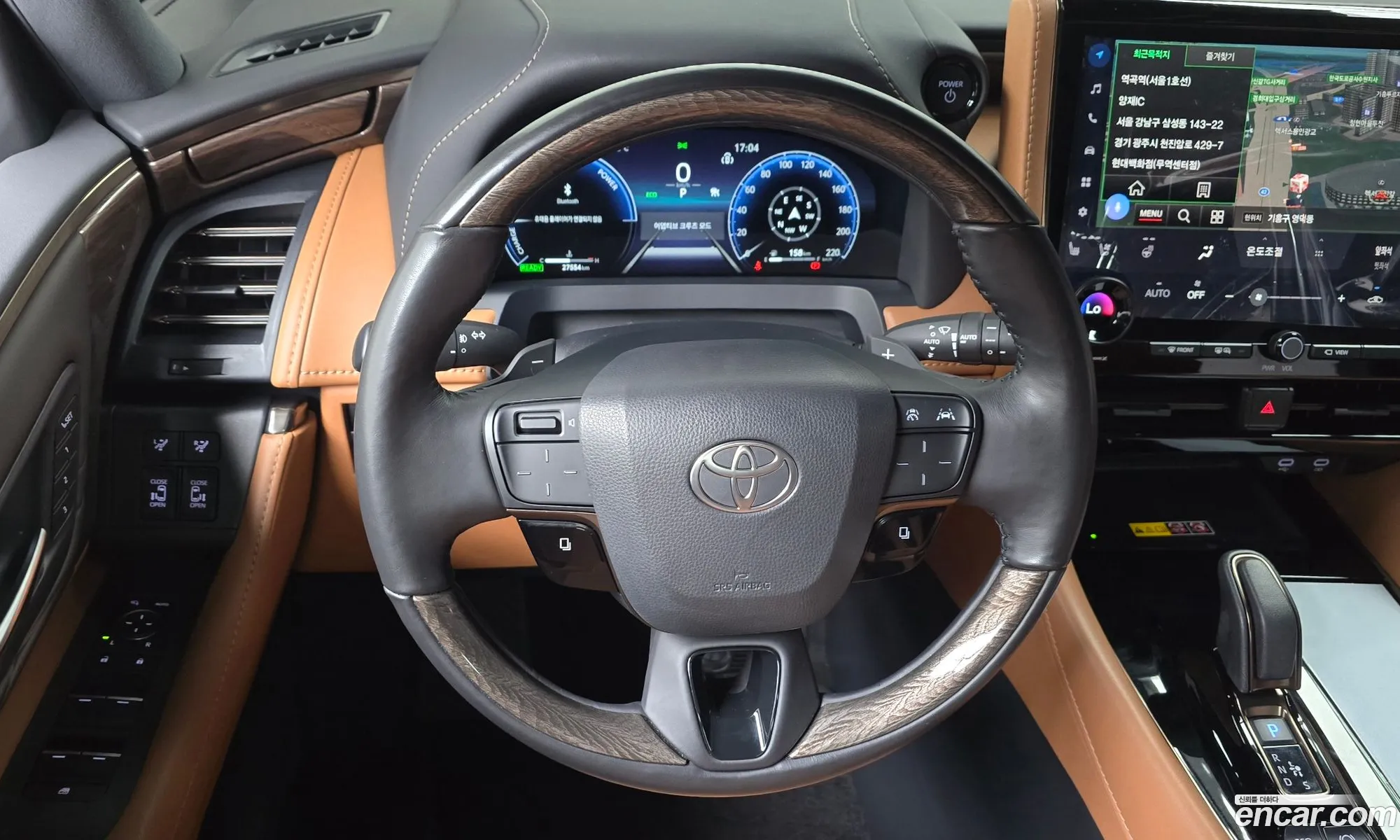 Toyota Alphard 2025 — 7