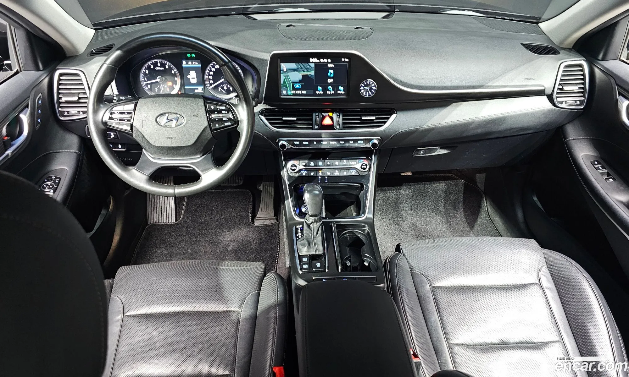 Hyundai Grandeur IG 2019 — 3