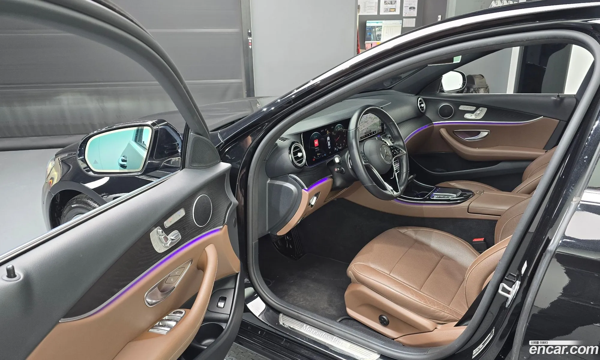 Mercedes-Benz E-Class W213 2022 — 13