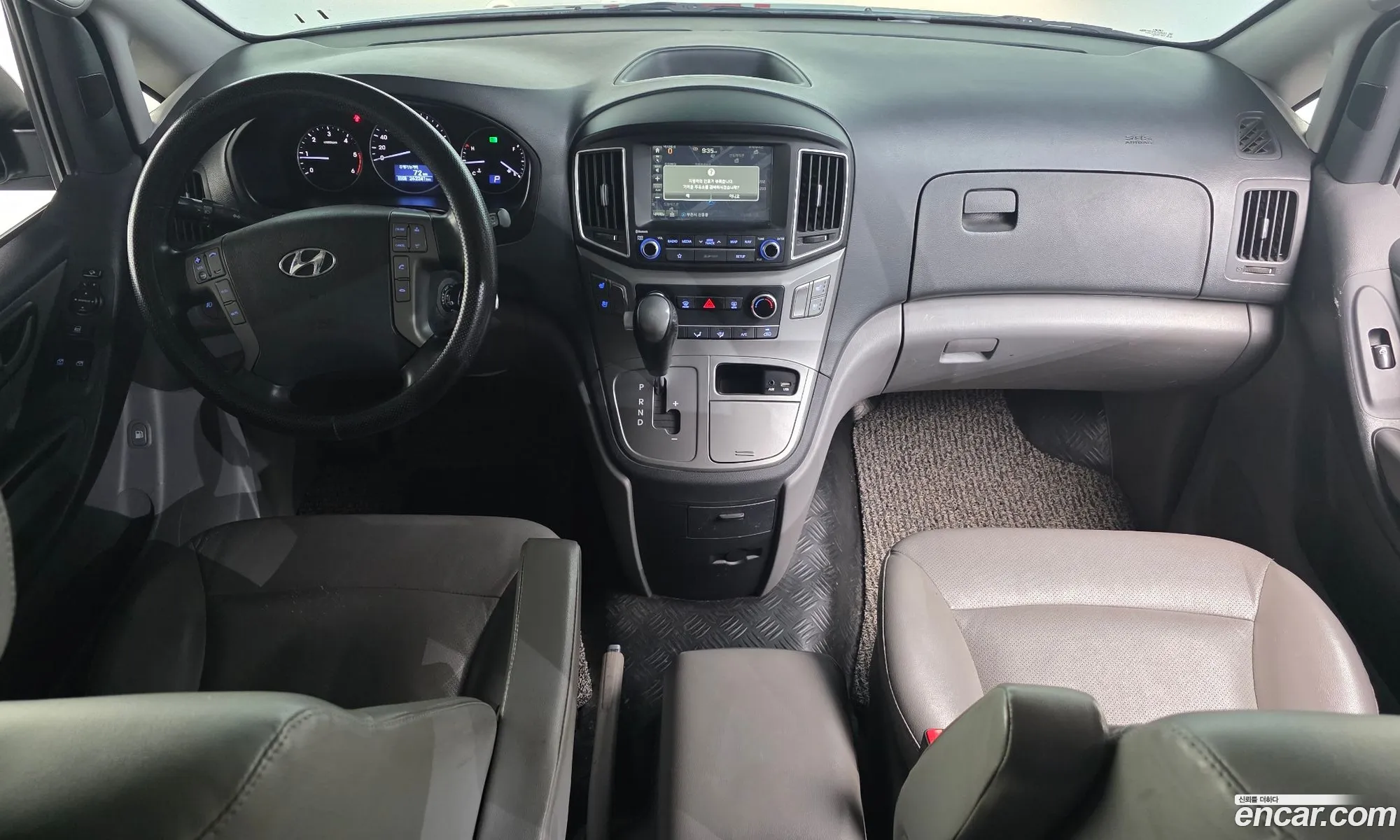 Hyundai Grand Starex 2018 — 3