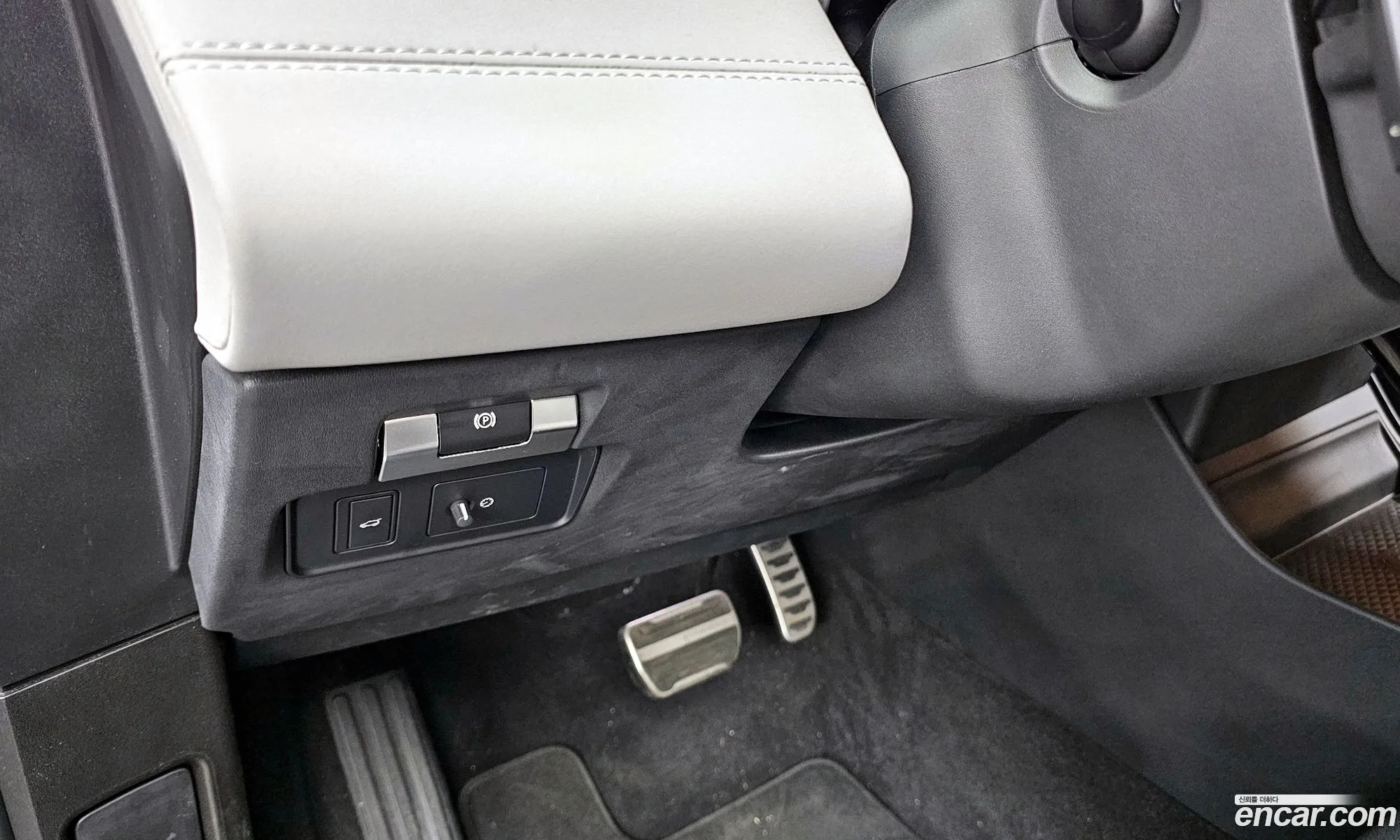 Land Rover Range Rover Evoque 2023 SALZA2BX3PH222546 — 19