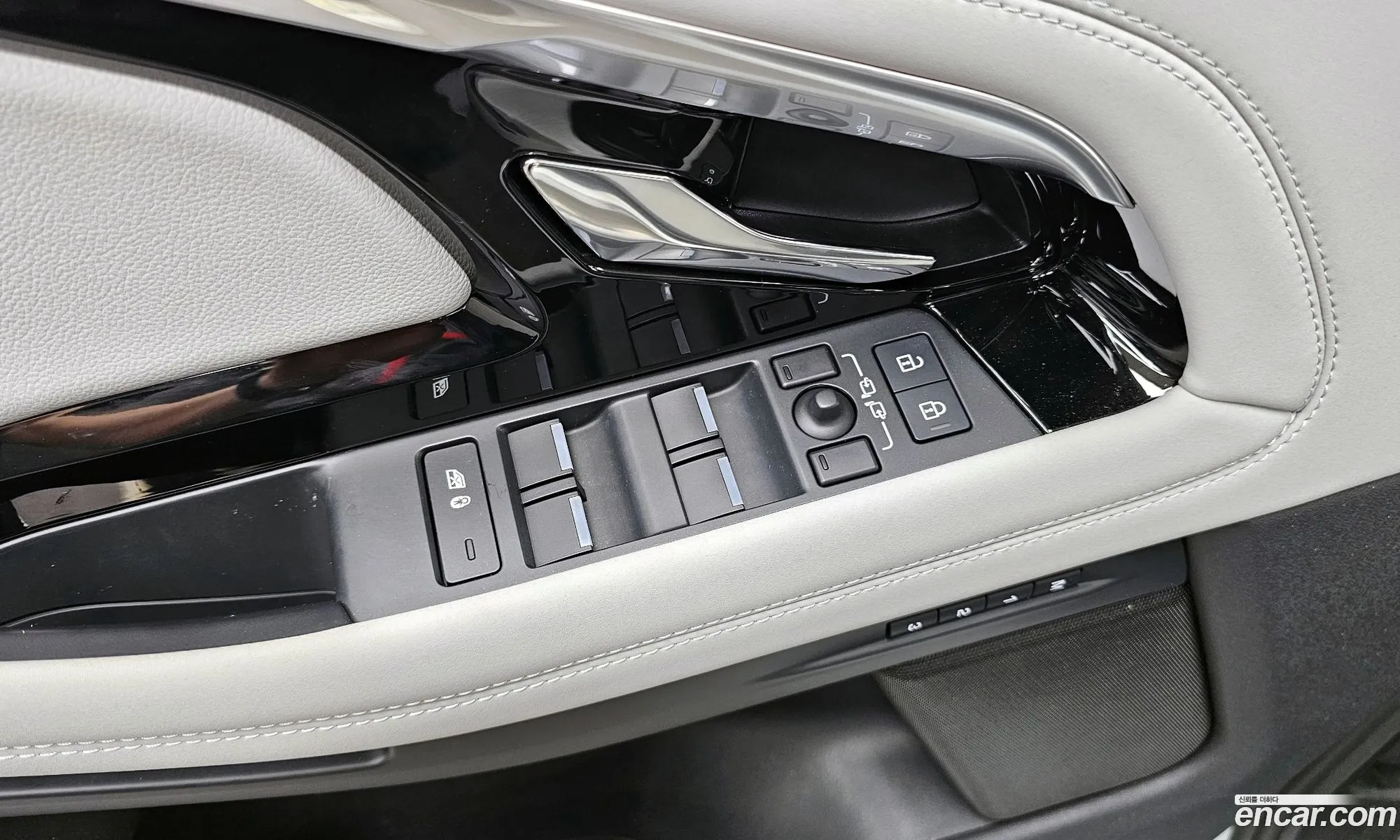 Land Rover Range Rover Evoque 2023 SALZA2BX3PH222546 — 27