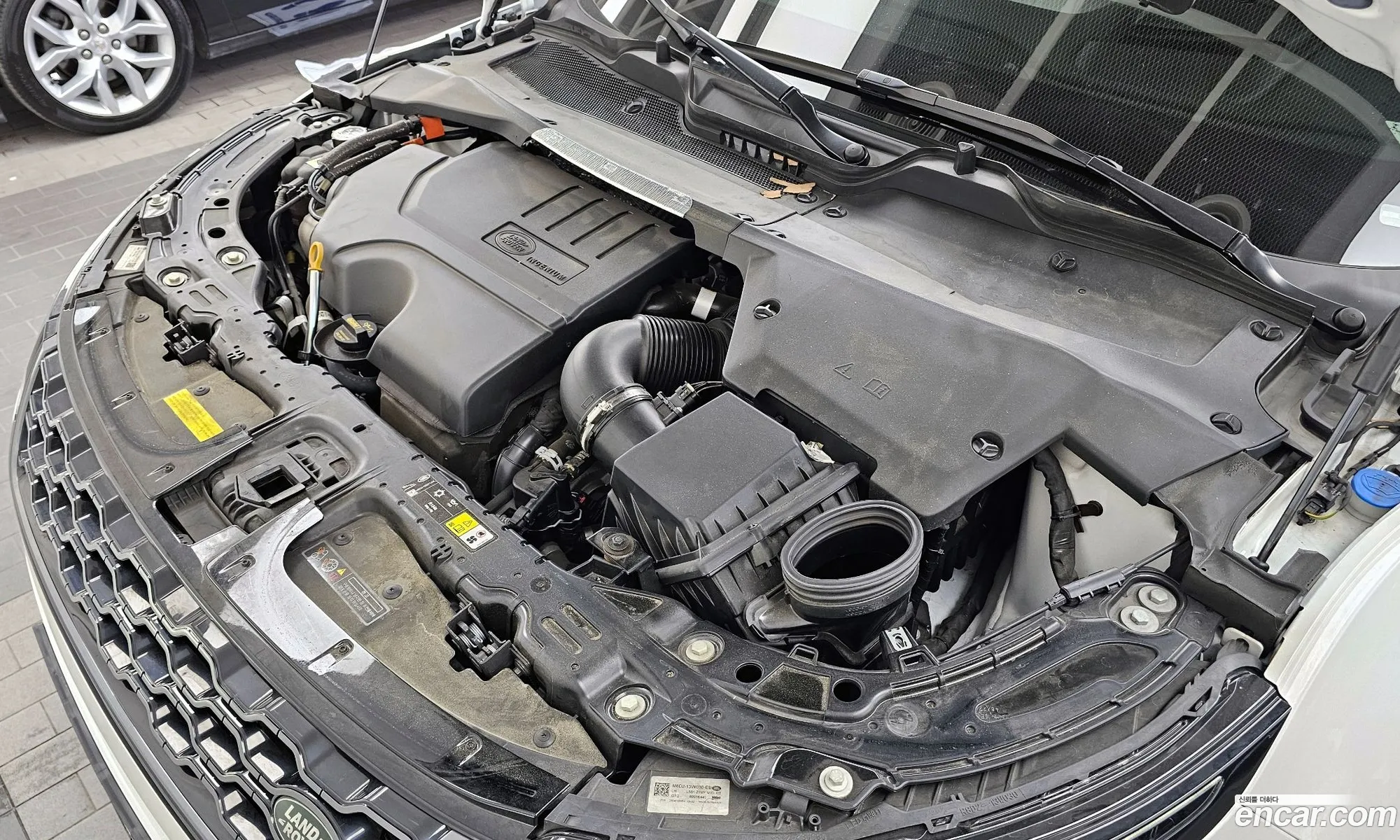 Land Rover Range Rover Evoque 2023 SALZA2BX3PH222546 — 33