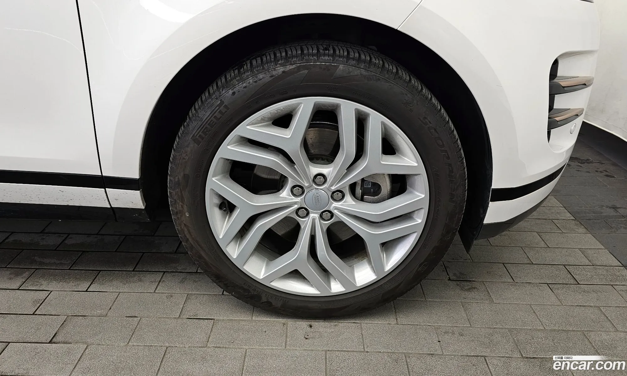 Land Rover Range Rover Evoque 2023 SALZA2BX3PH222546 — 2