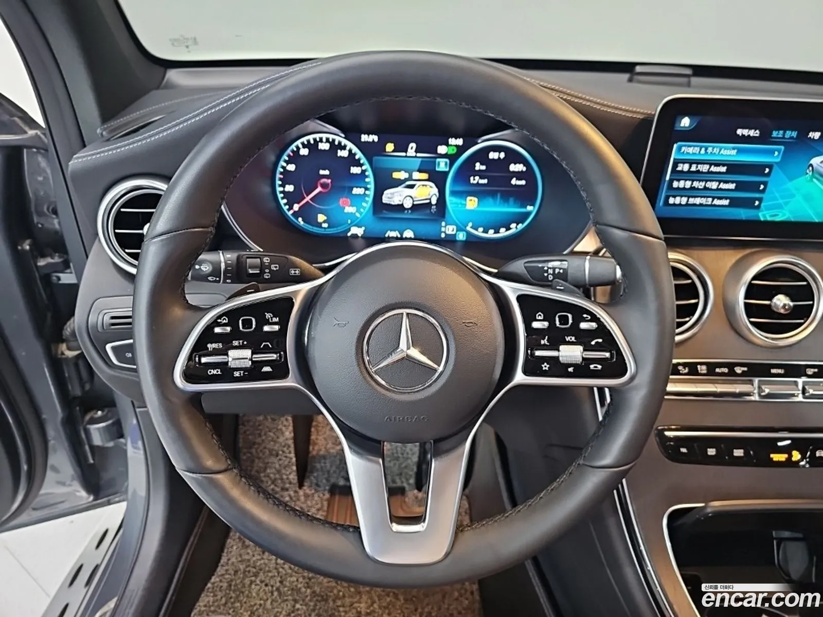 Mercedes-Benz GLC-Class X253 2022 — 20
