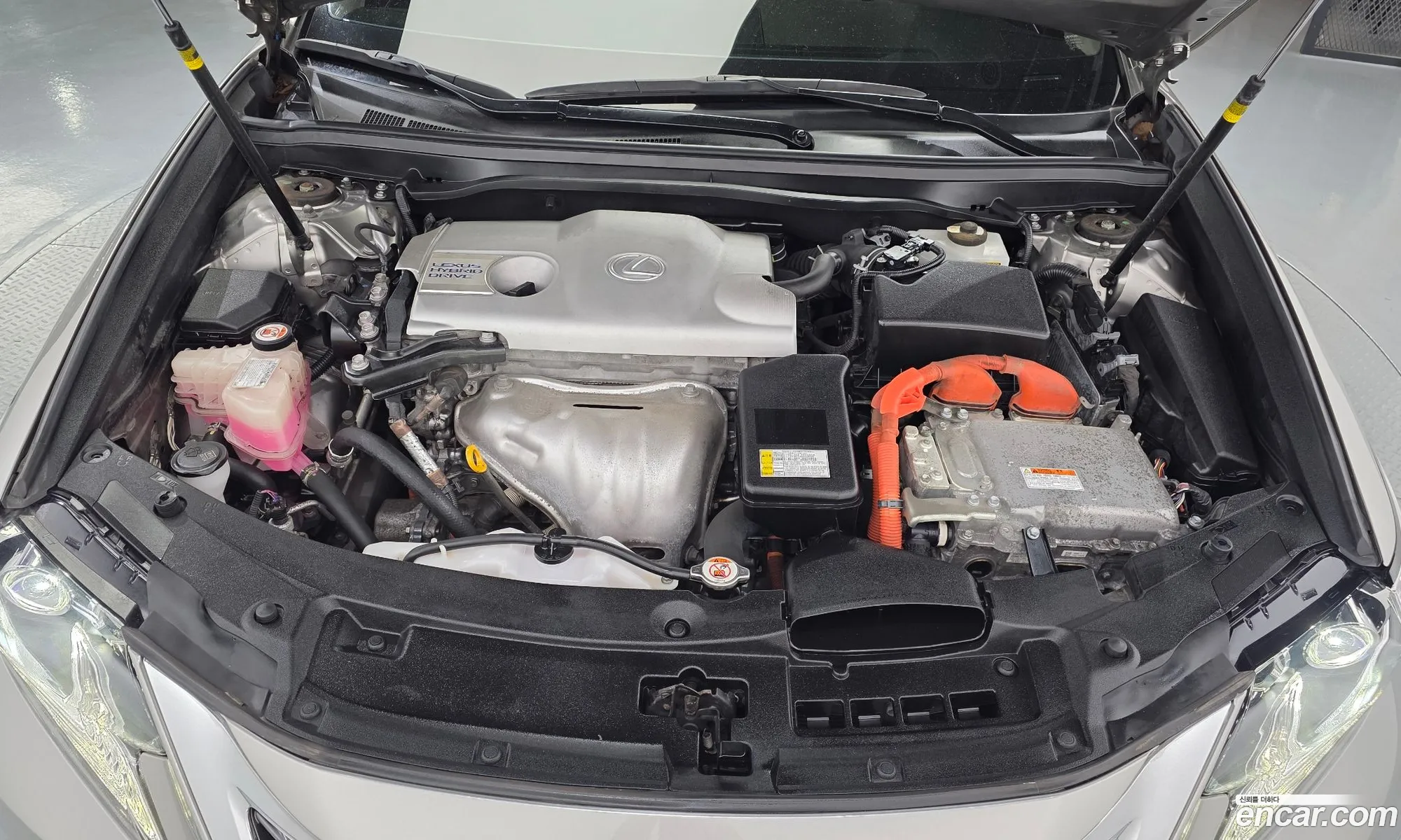 Lexus ES300h 2018 JTHBW1GG4J2180507 — 4