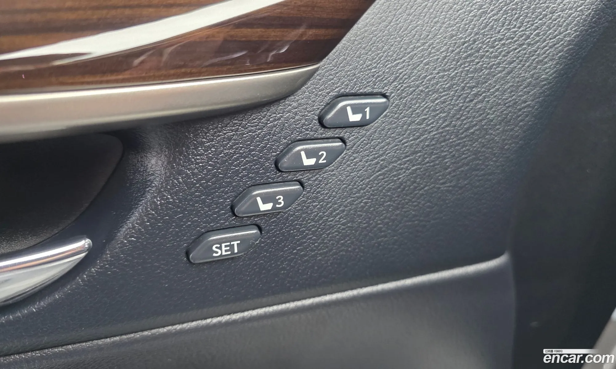 Lexus ES300h 2018 JTHBW1GG4J2180507 — 26