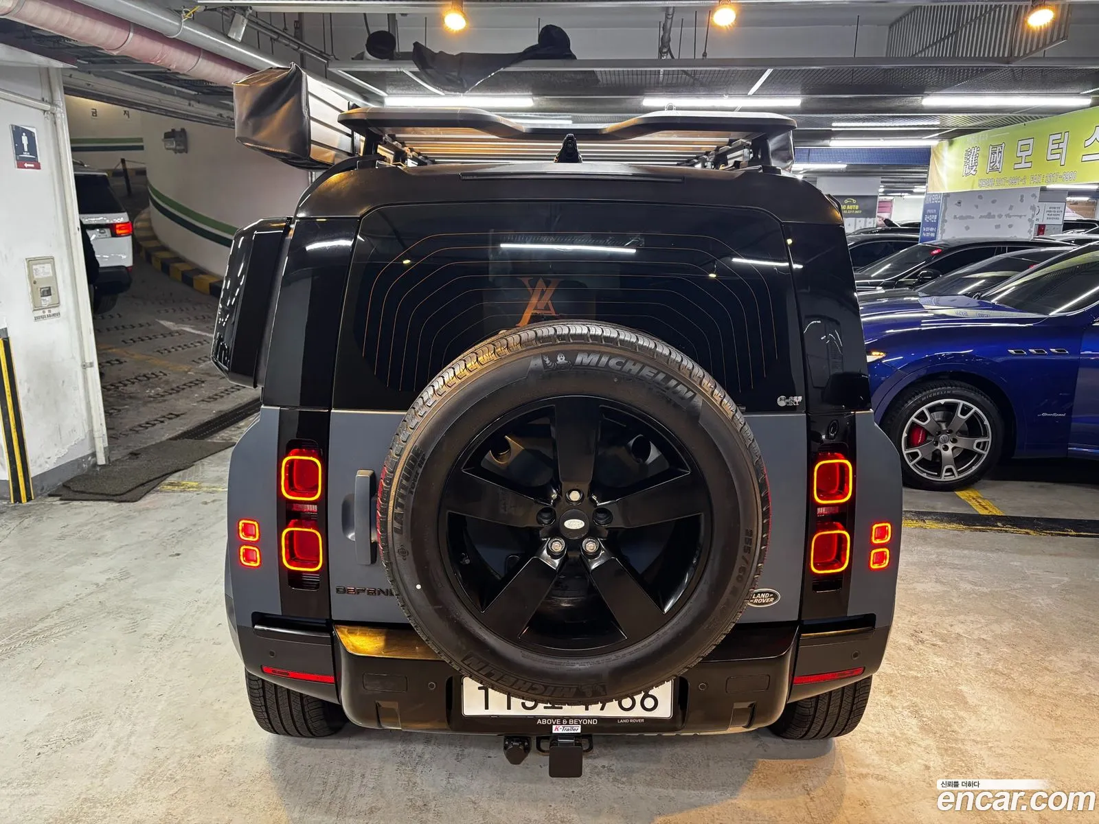 Land Rover Defender 2021 — 10