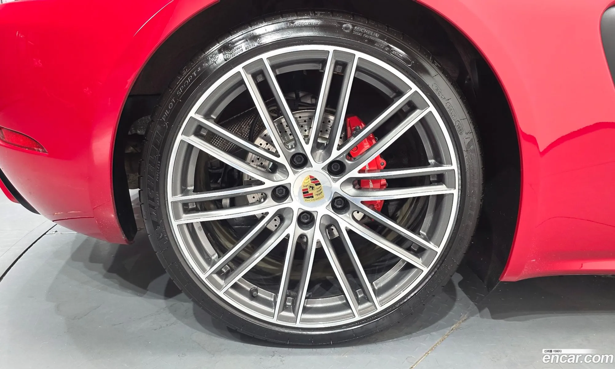 Porsche 718 Boxster 2019 WP0CB2984KS228523 — 13