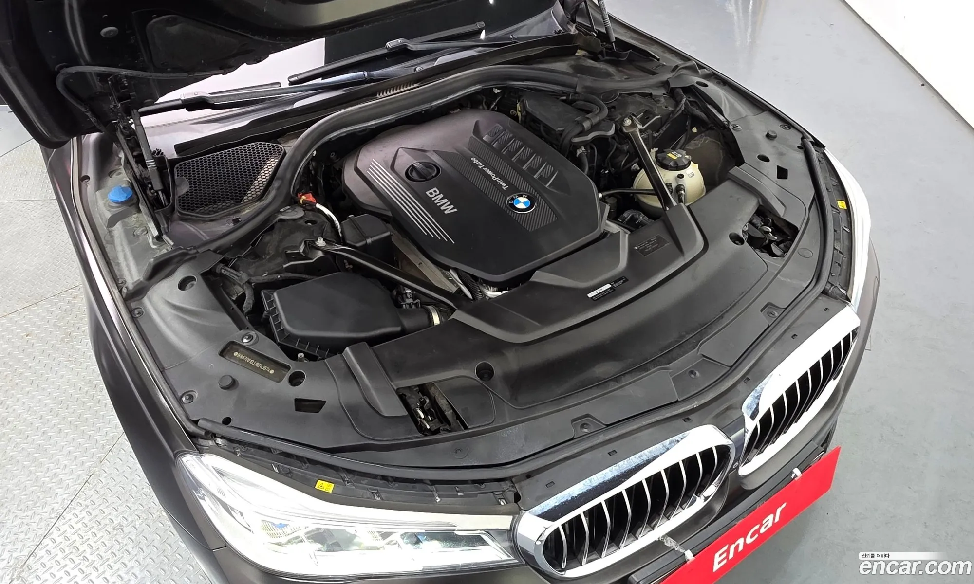 BMW 7 Series 2018 — 10