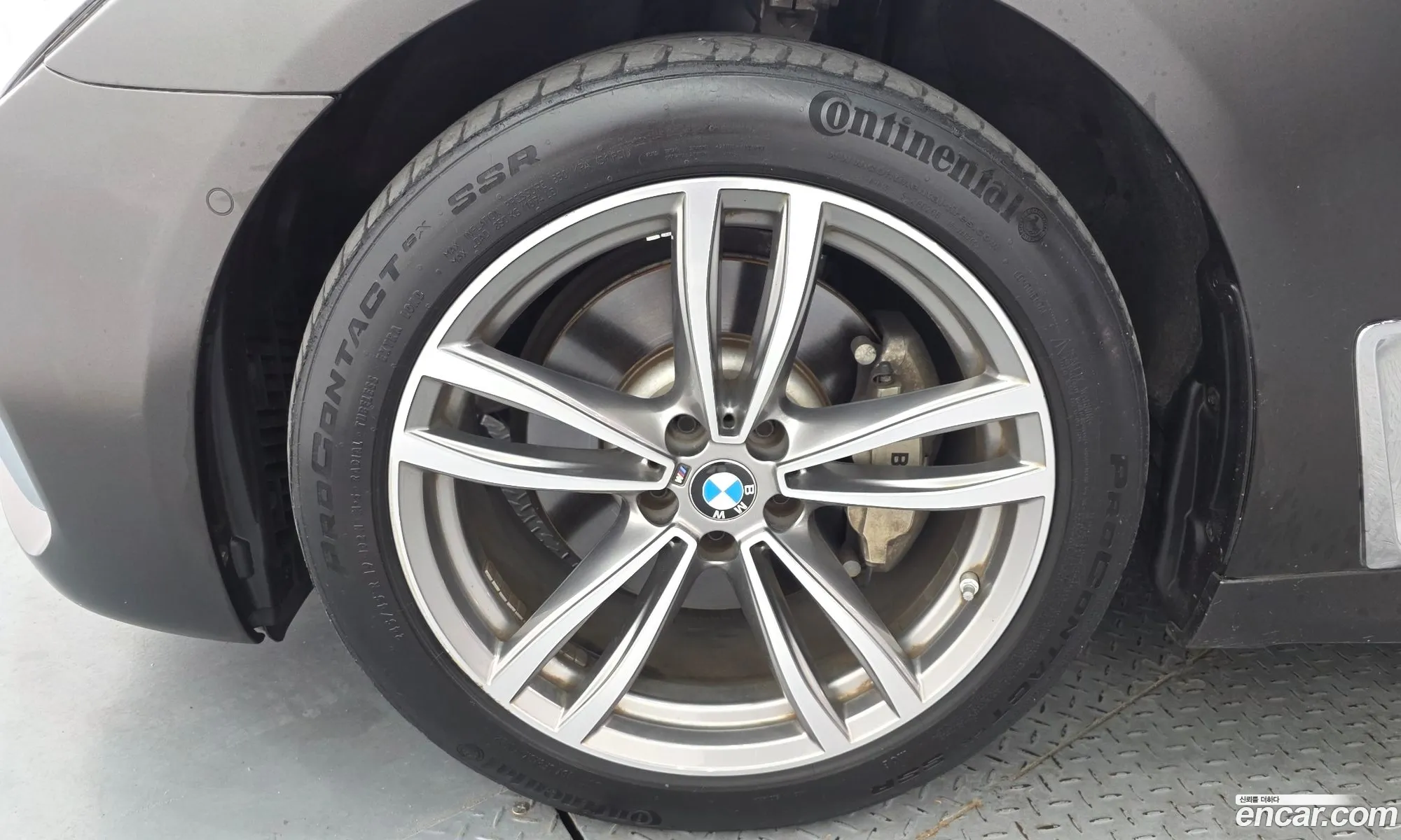 BMW 7 Series 2018 — 18