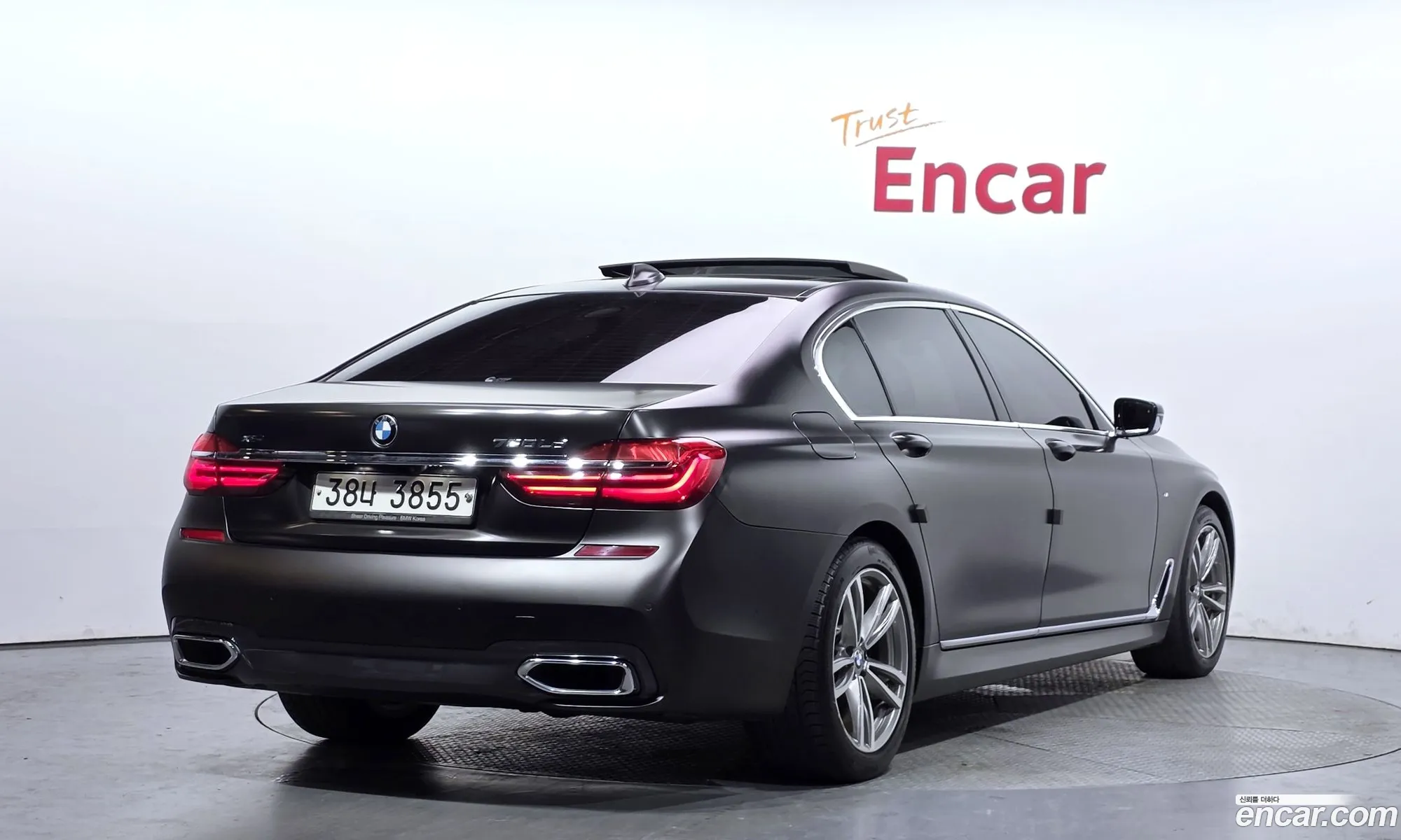BMW 7 Series 2018 — 11