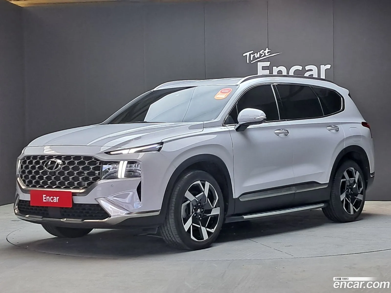 Hyundai Santa Fe 2023 — 3