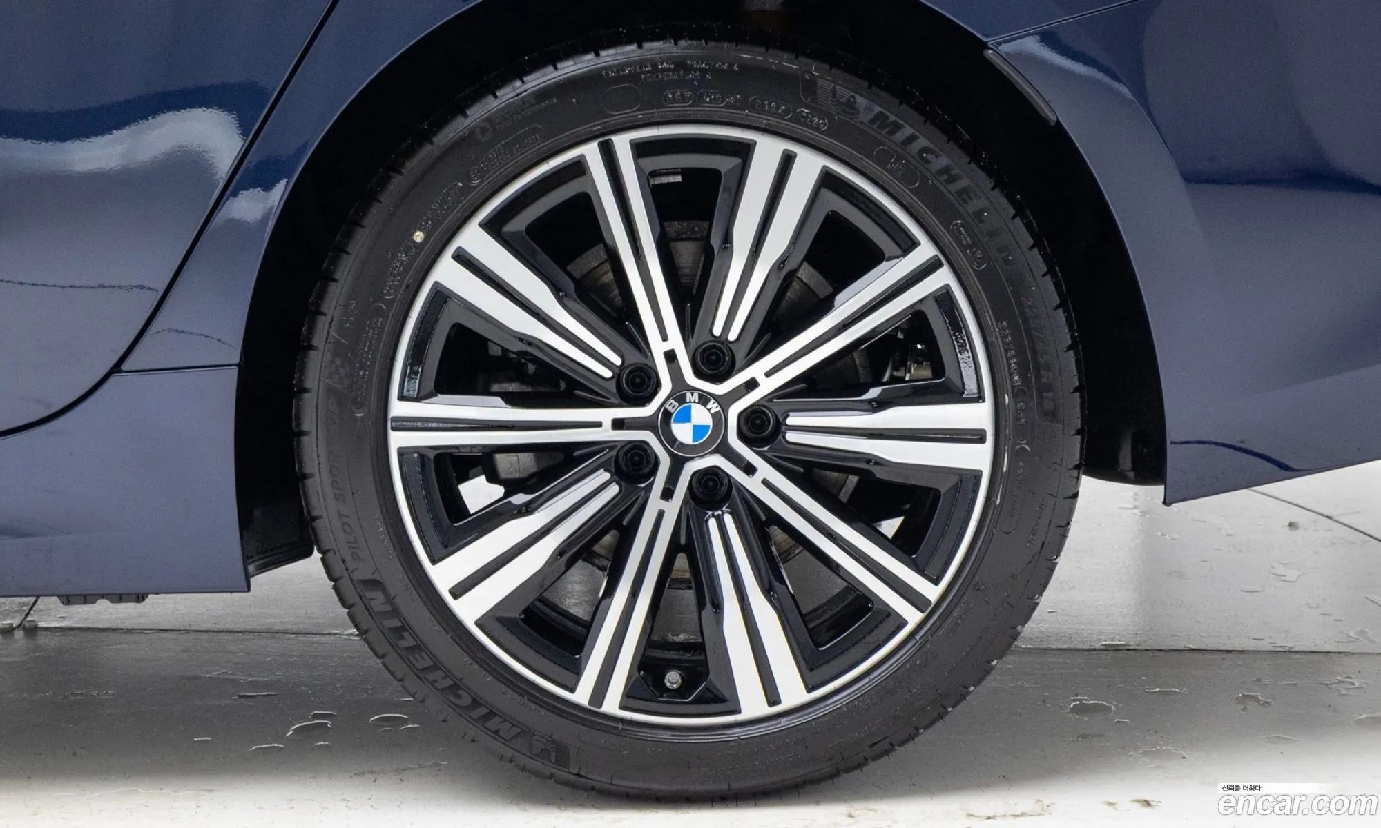 BMW 3 Series 2025 — 7