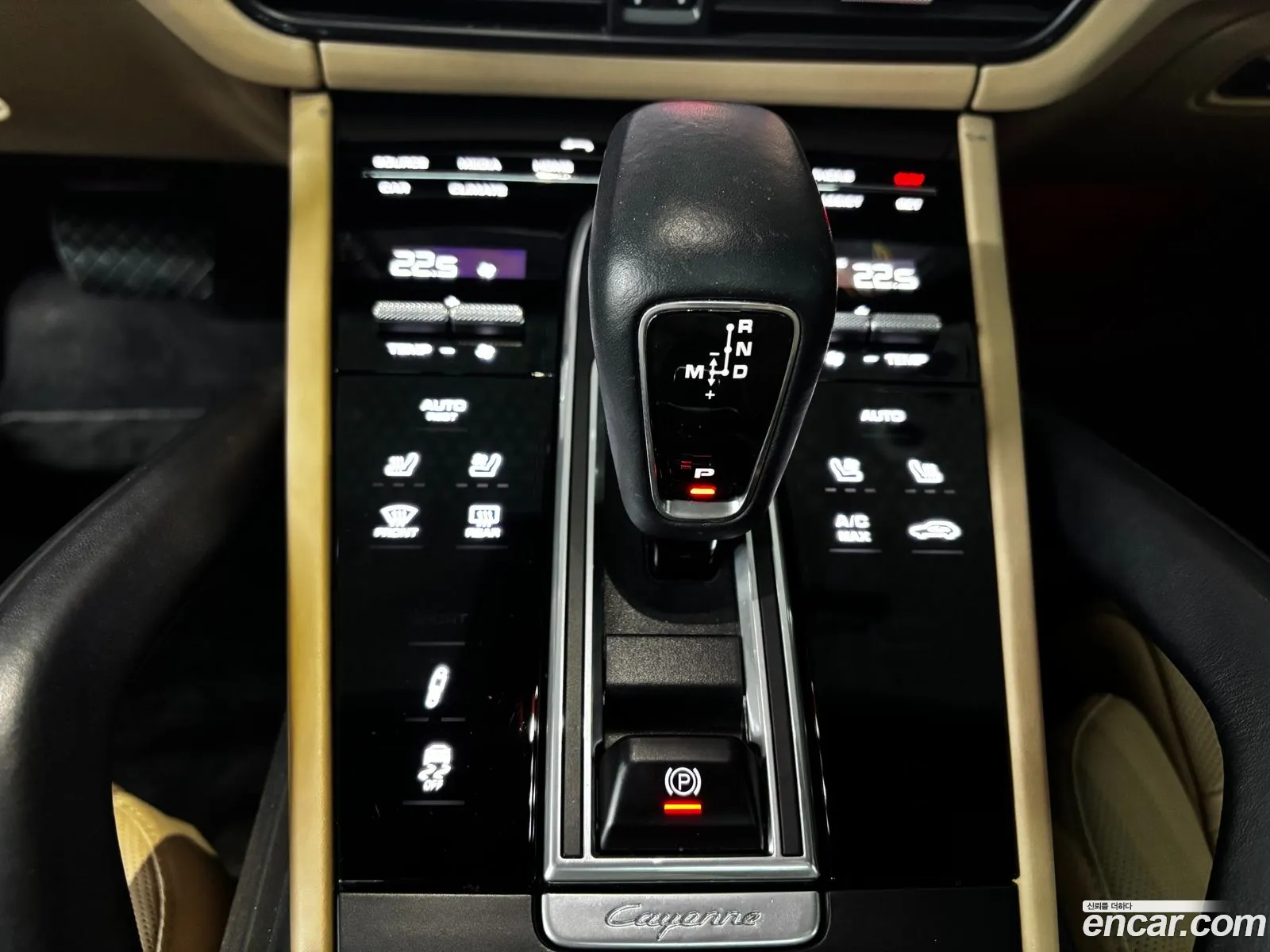 Porsche Cayenne 2021 — 9