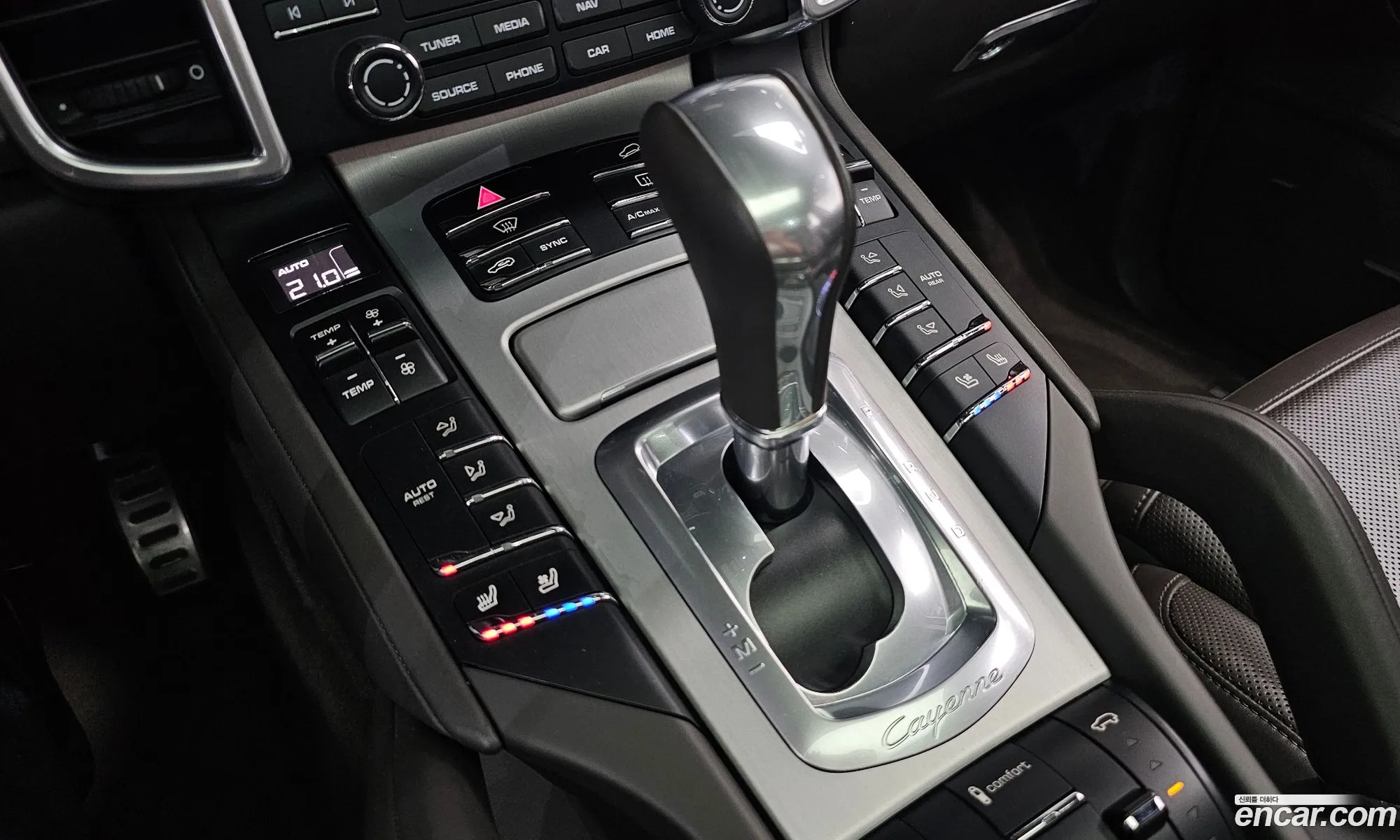 Porsche Cayenne 2017 WP1AD2926JLA80623 — 17